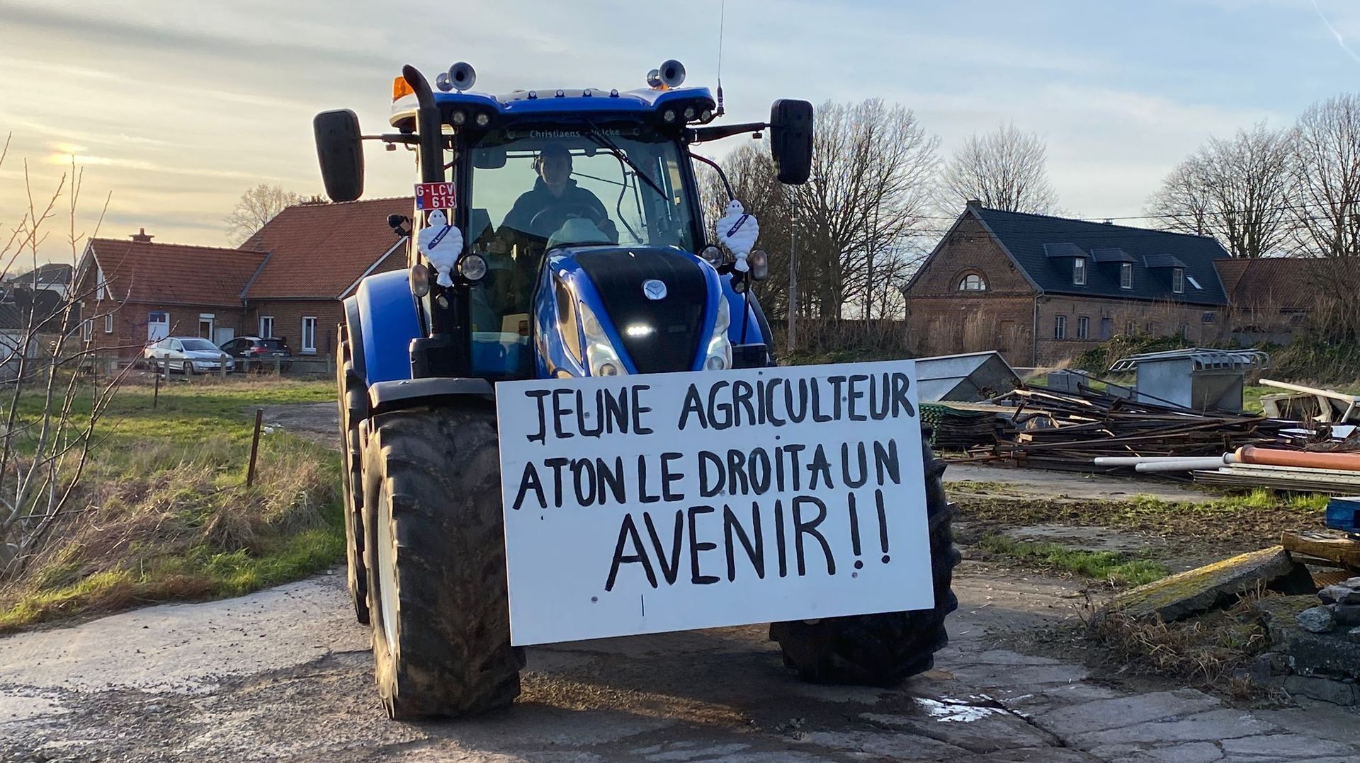 Mercosur : les agriculteurs sont en colère et prévoient un blocage total des frontières de 24h dès ce mercredi