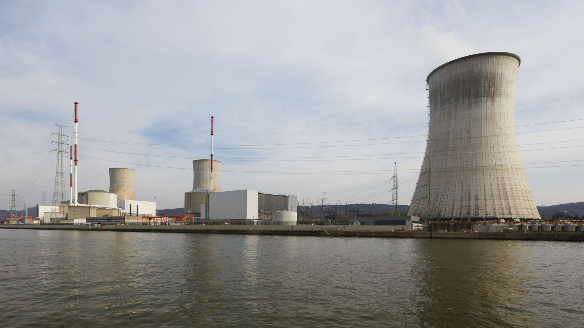 Le réacteur nucléaire de Tihange 1 à l'arrêt jusqu'au 24 juillet pour révision