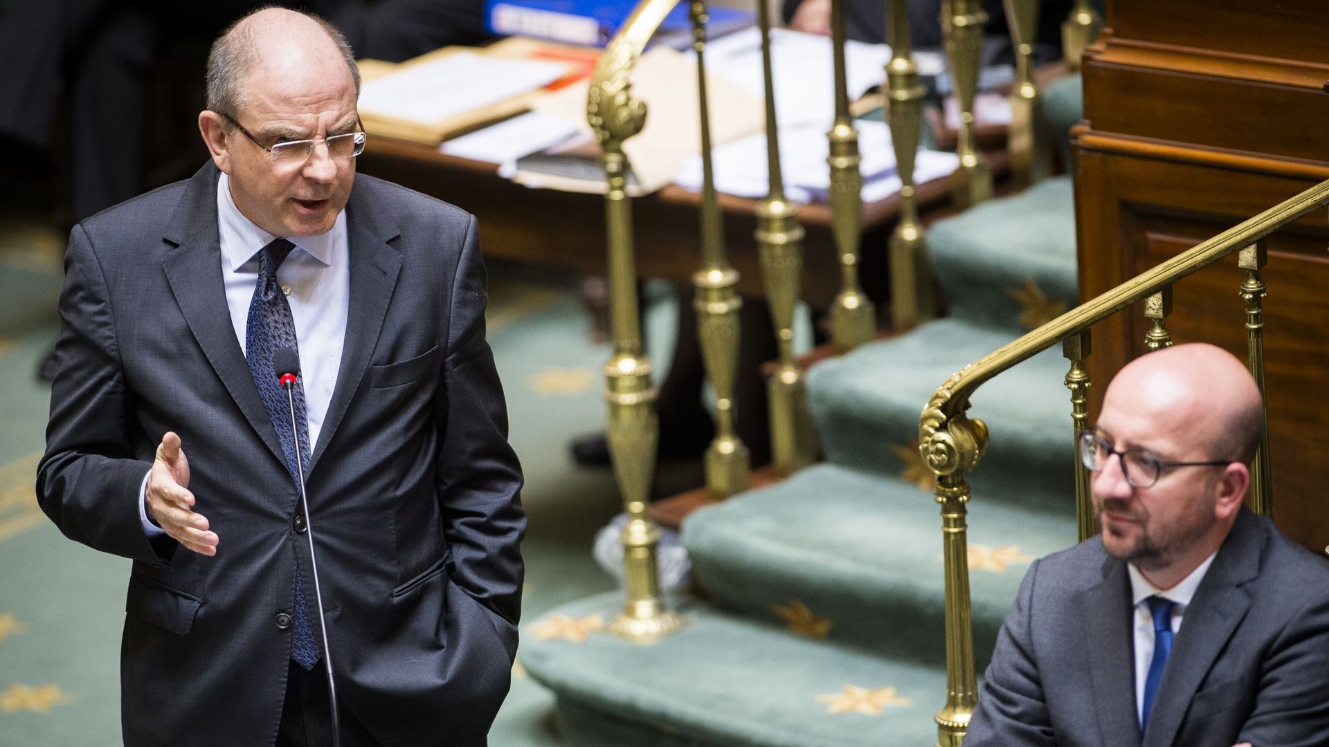 Koen Geens et Charles Michel ont été interpellé par l'opposition parlementaire