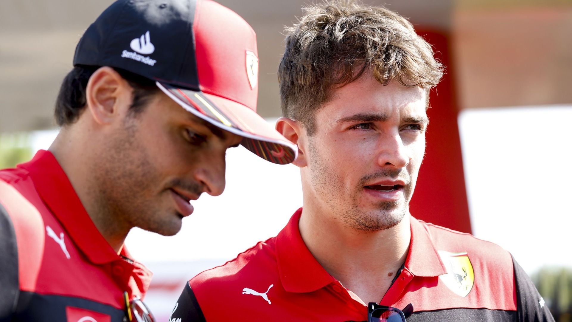 F1 : Leclerc et Sainz, les deux pilotes Ferrari