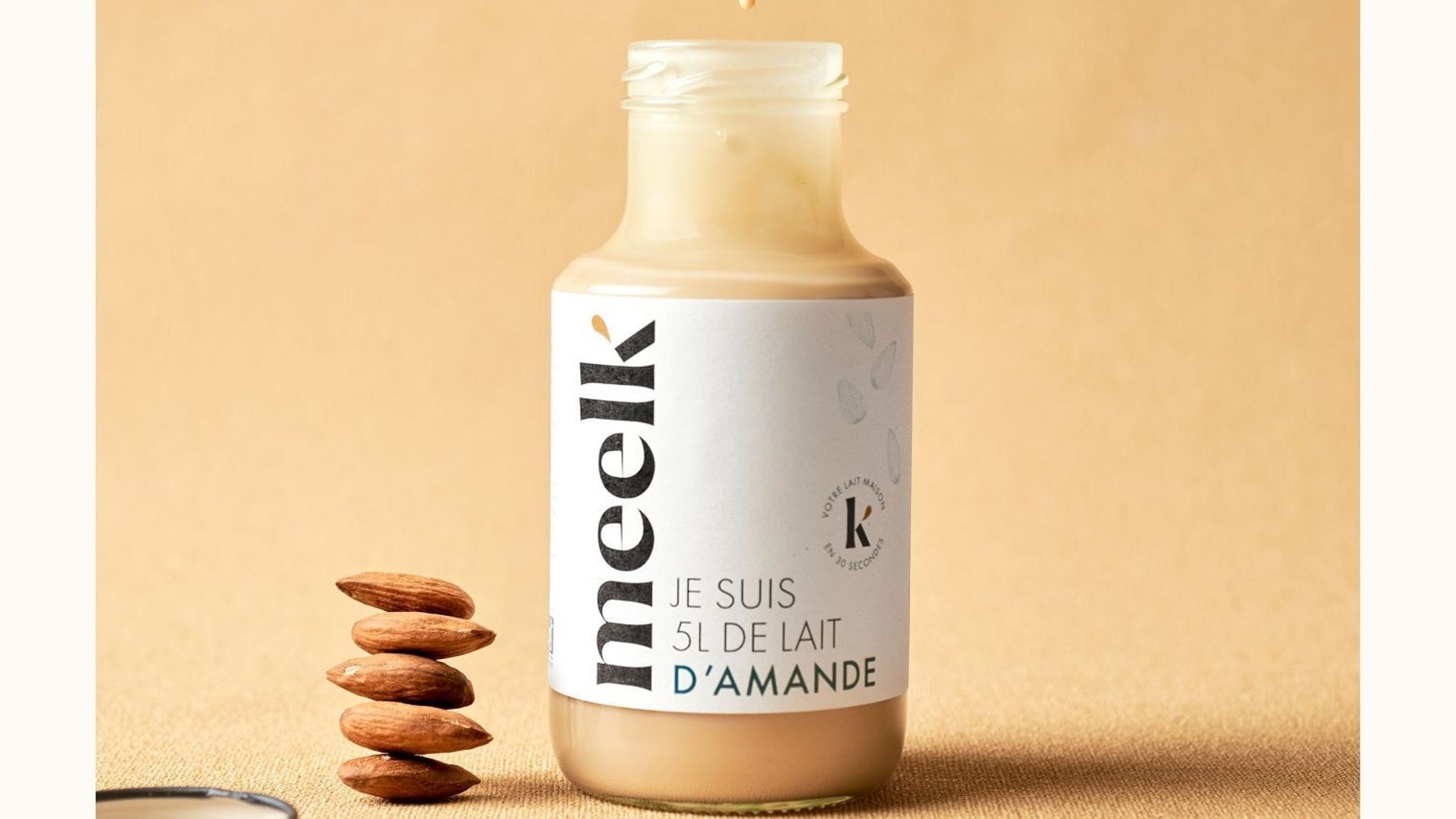 Tout savoir sur le lait d'amande : une alternative au lait 100% végétale -  La Fourche