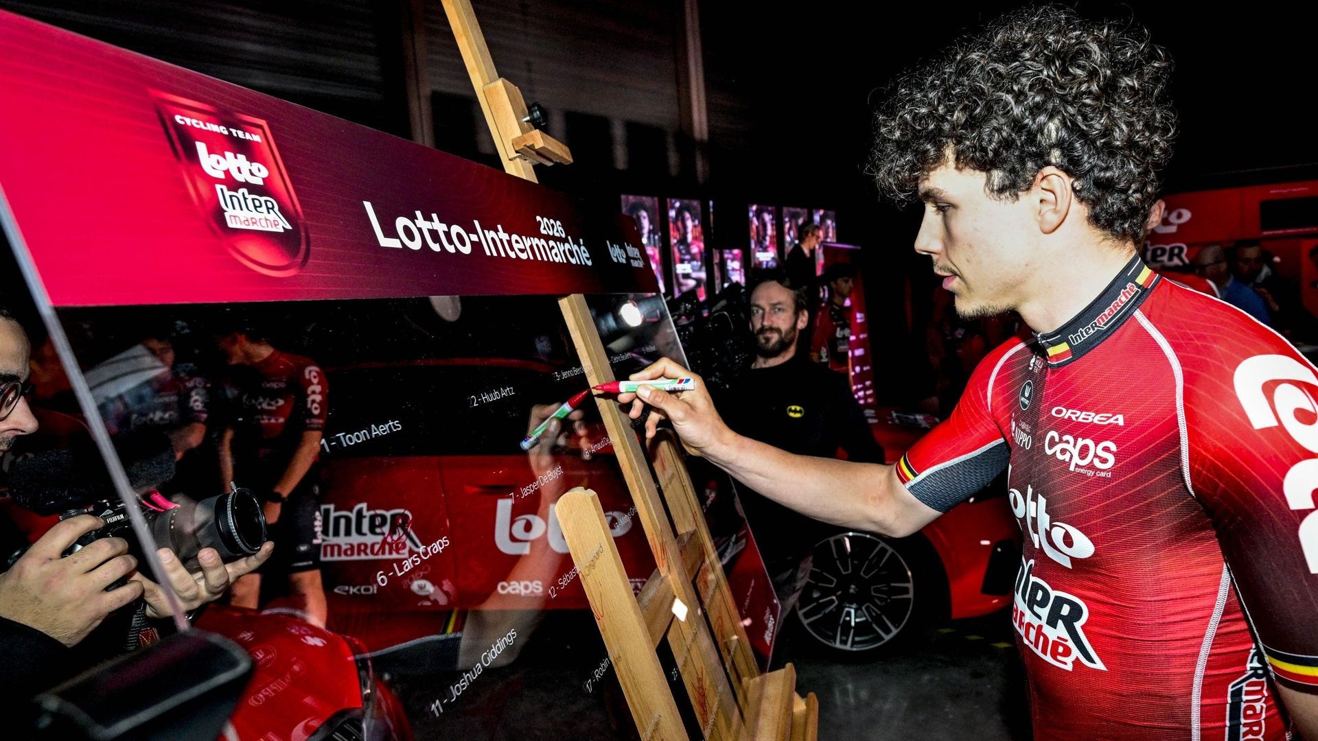 "Ces moments rendent plus fort" : Arnaud De Lie rassure et veut être un "outsider qu’on n’attend pas" sur les classiques