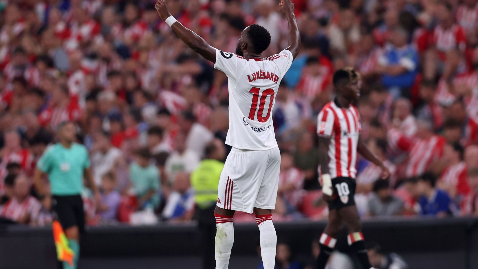 Le 10 lui va bien : Dodi Lukebakio inscrit un but splendide mais Séville s’incline