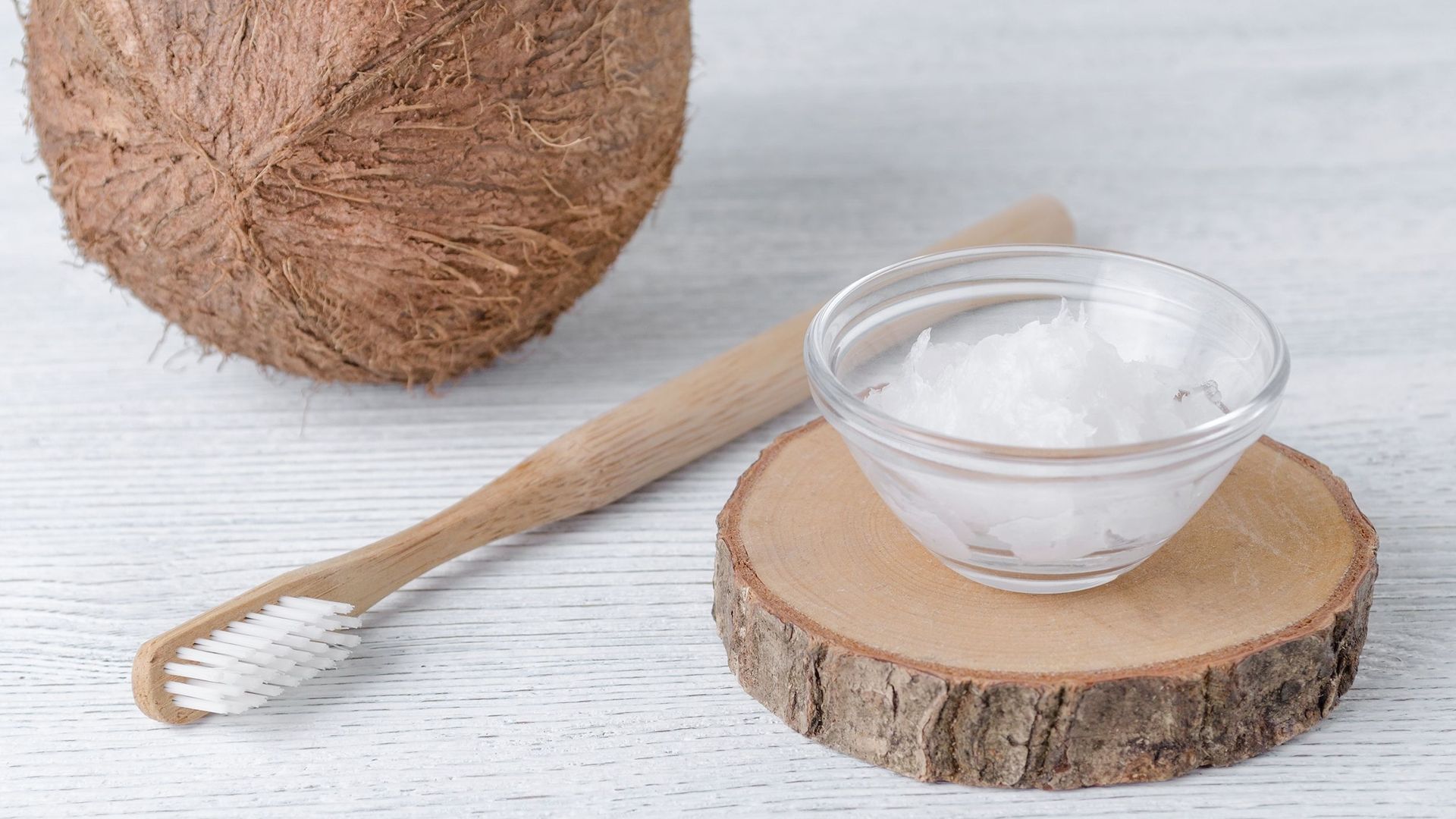 Méthode du oil pulling à l’huile de coco