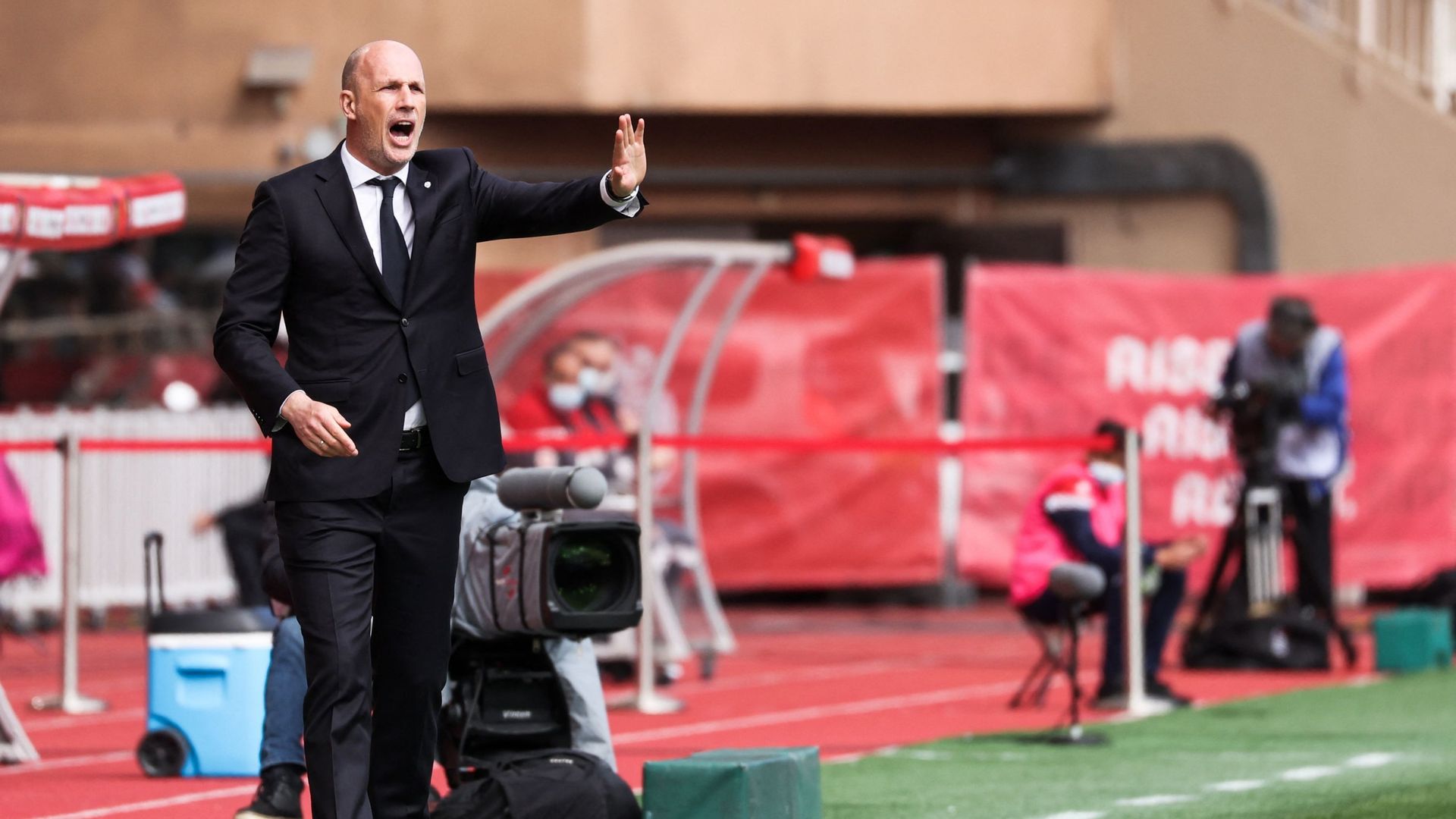 Ligue 1 : Monaco s’offre le PSG (3-0), Philippe Clement souffle un peu