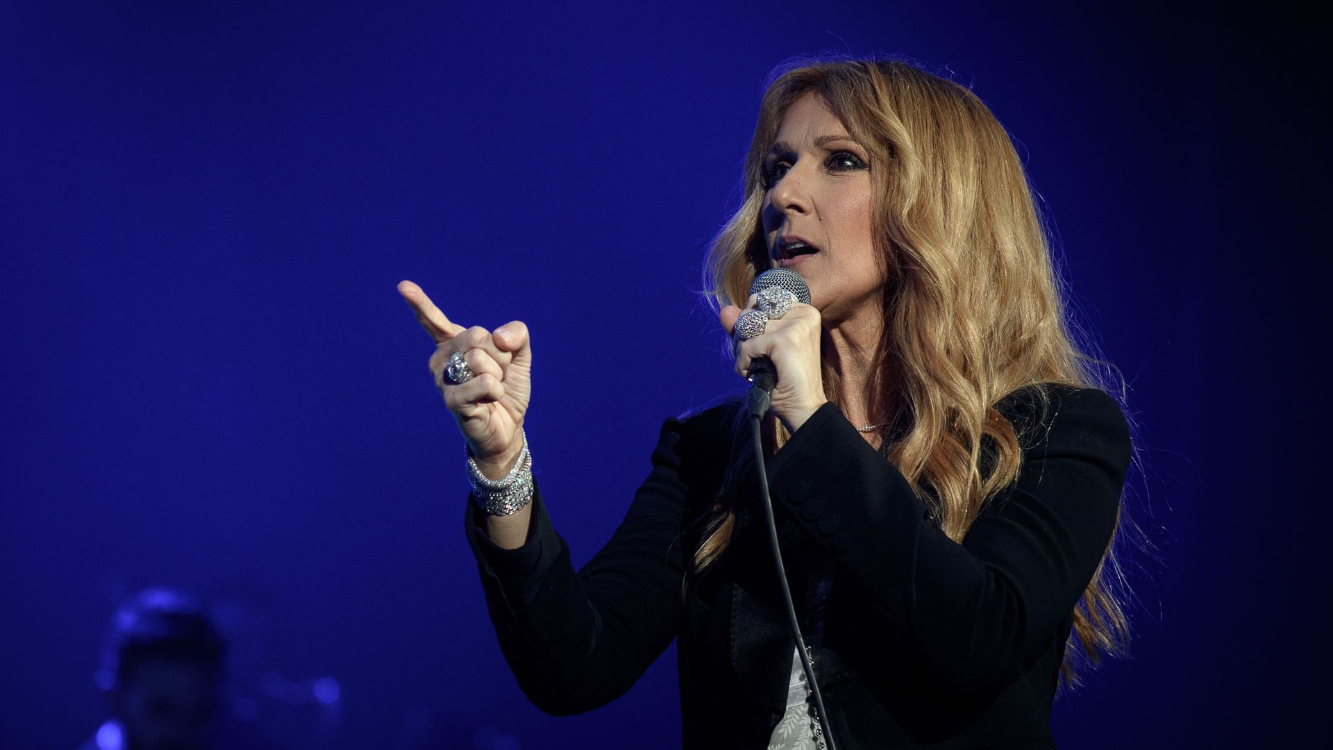 Céline Dion ajoute deux dates françaises à sa tournée européenne