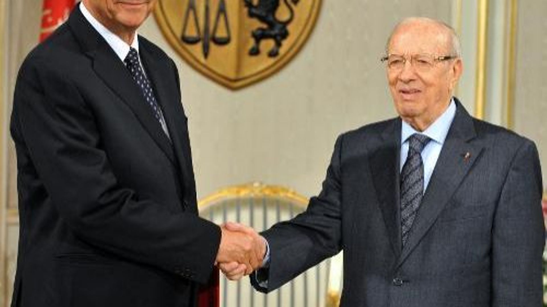 tunisie-habib-essid-un-ex-ministre-de-l-interieur-pour-former-le-gouvernement