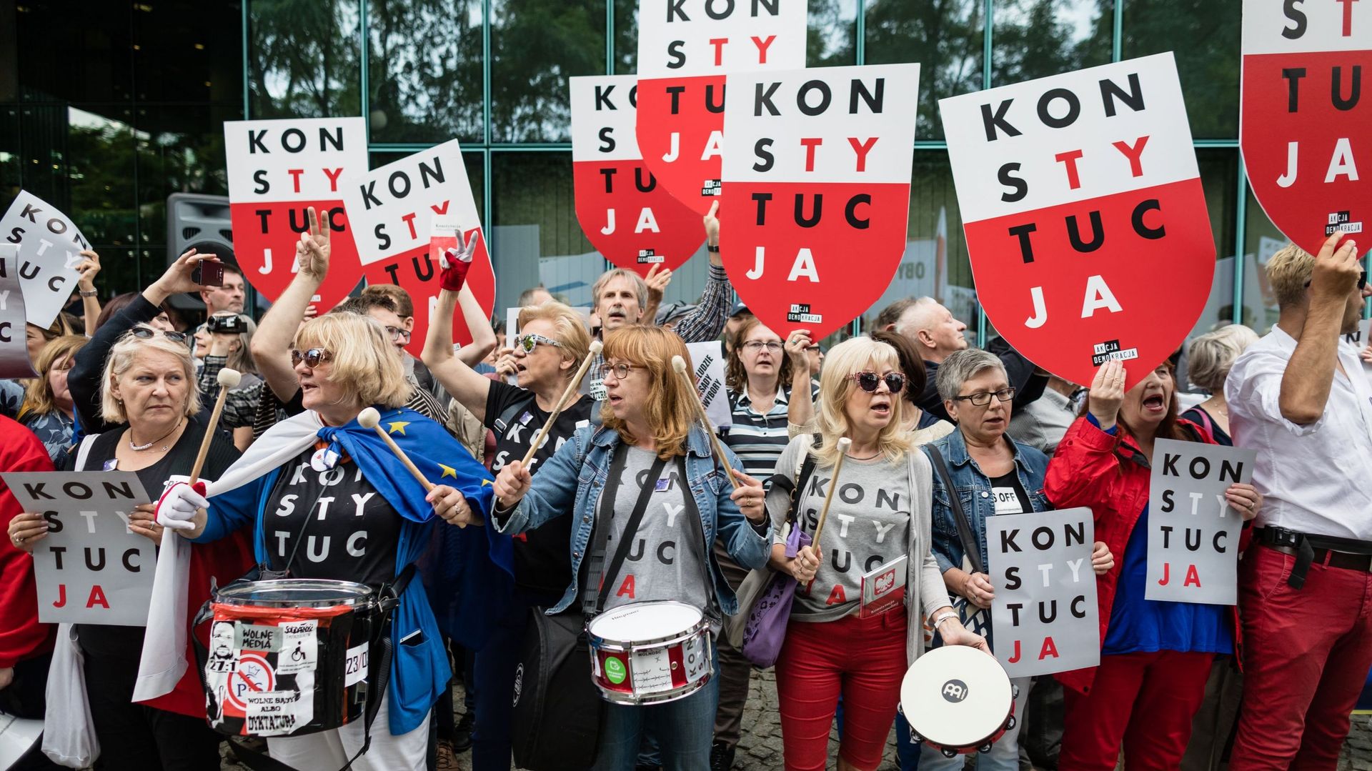 Pologne: un pas en arrière du pouvoir sur la réforme controversée de la Cour Suprême