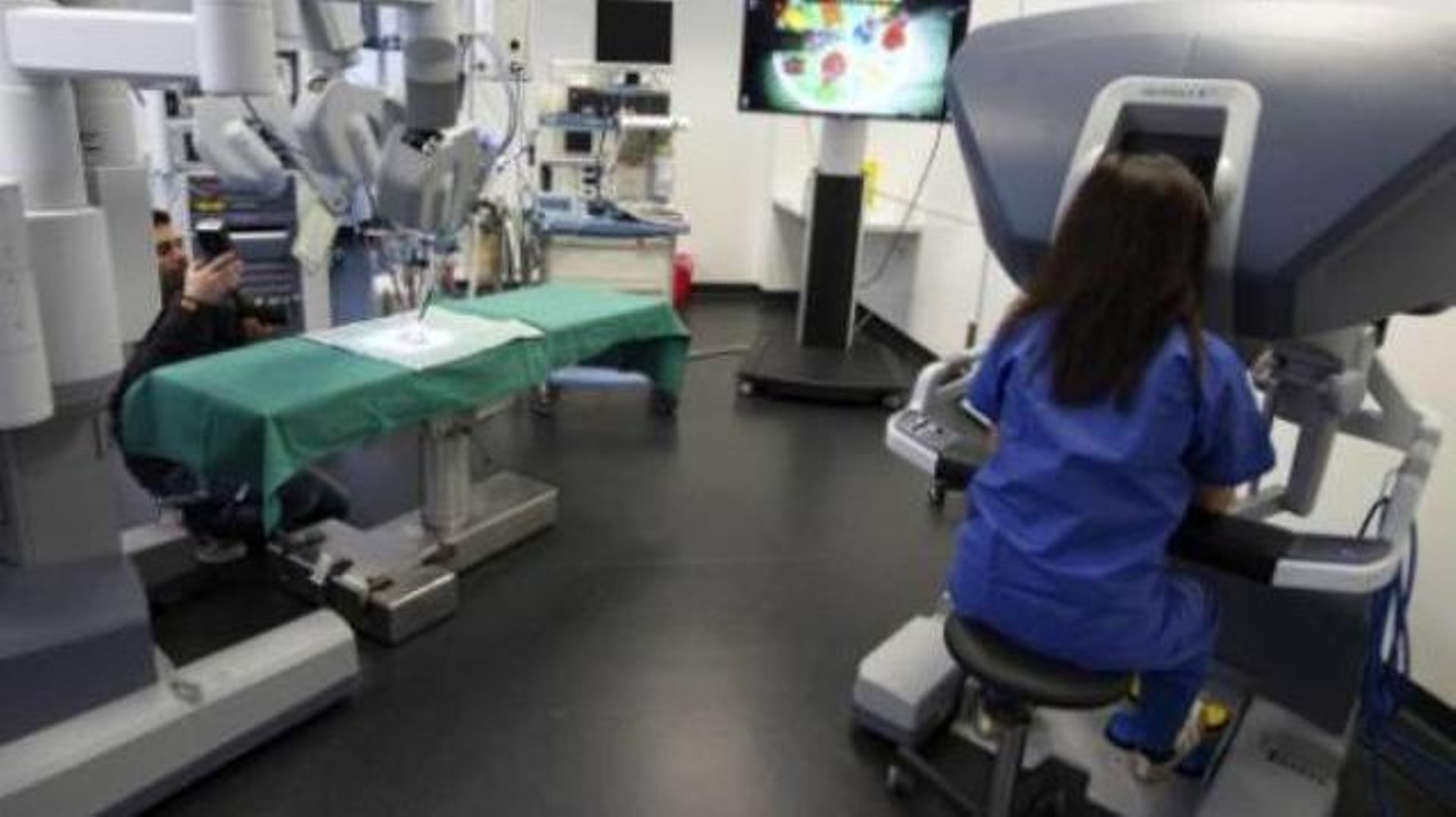 Pour la première fois en Belgique, un enfant a été opéré du cœur à l'aide d'un robot