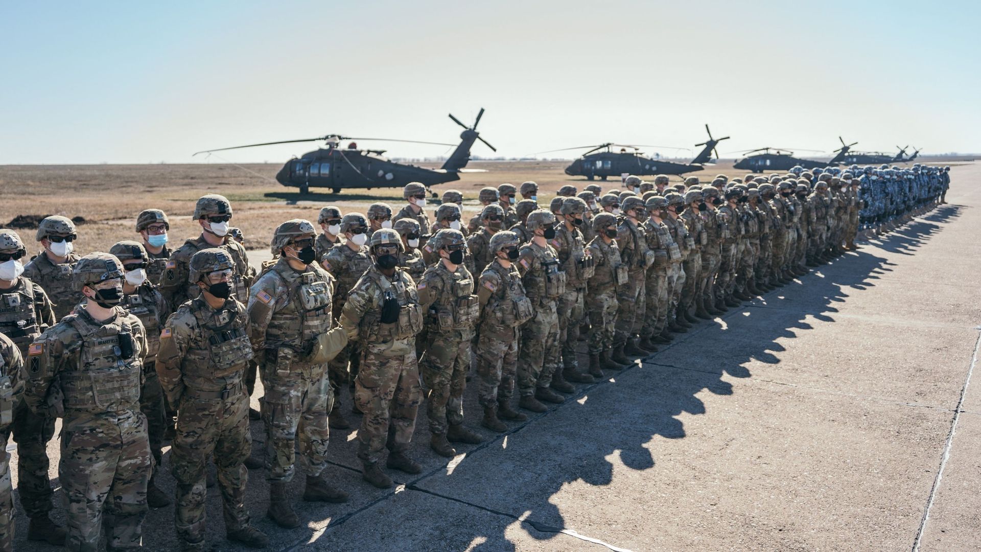 Les militaires américains arrivent en Roumanie dans le cadre des tensions entre la Russie et l’Occident.