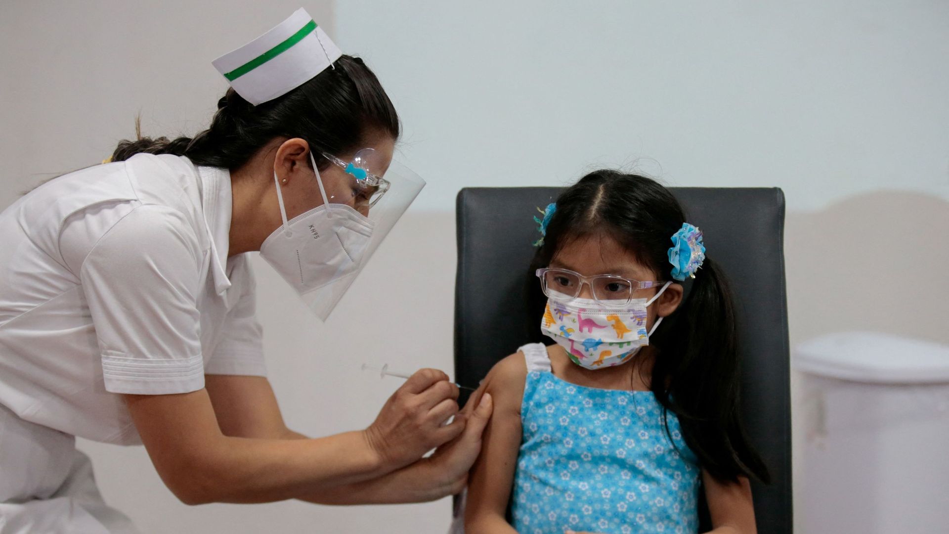 Vaccination d’un enfant au Panama