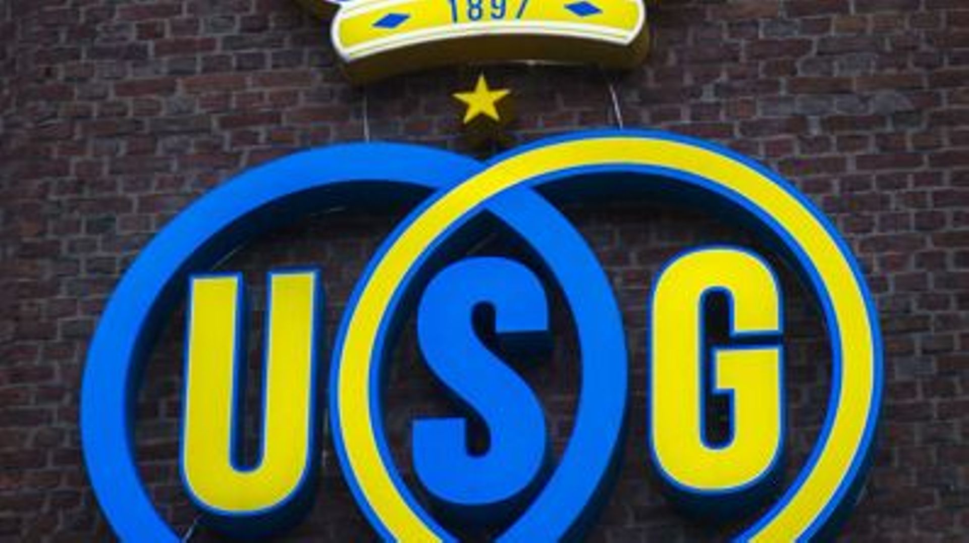 20160110 – BRUSSELS, BELGIUM : Illustration picture shows the logo of Union Saint Gilloise ahead of a friendly soccer game between second Division team Royale Union Saint-Gilloise and fourth division team RWDM Molenbeek, the derby of Brussels, Sunday 10 J