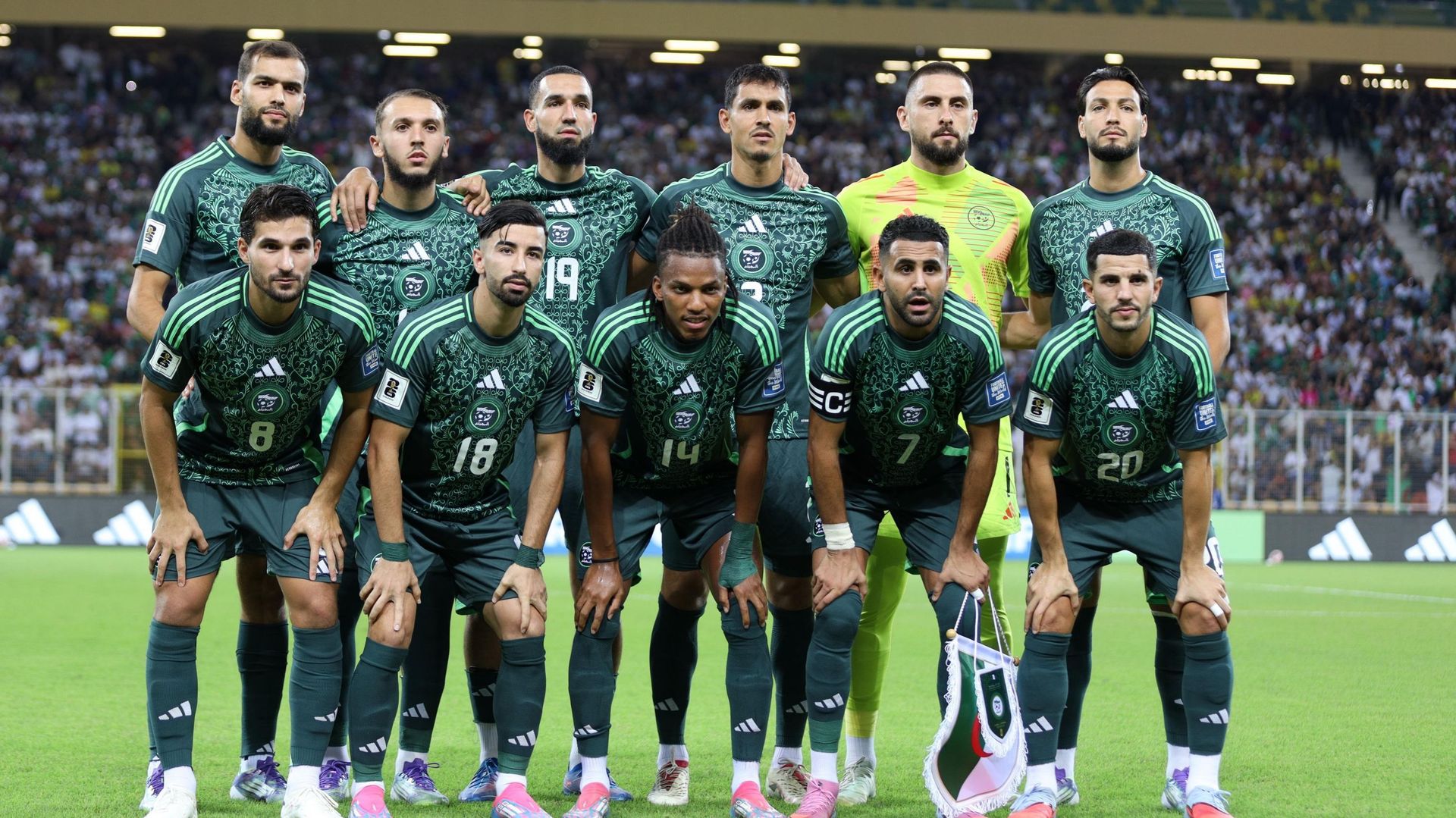 Amoura, auteur d'un doublé, envoie l'Algérie à la Coupe du monde 2026
