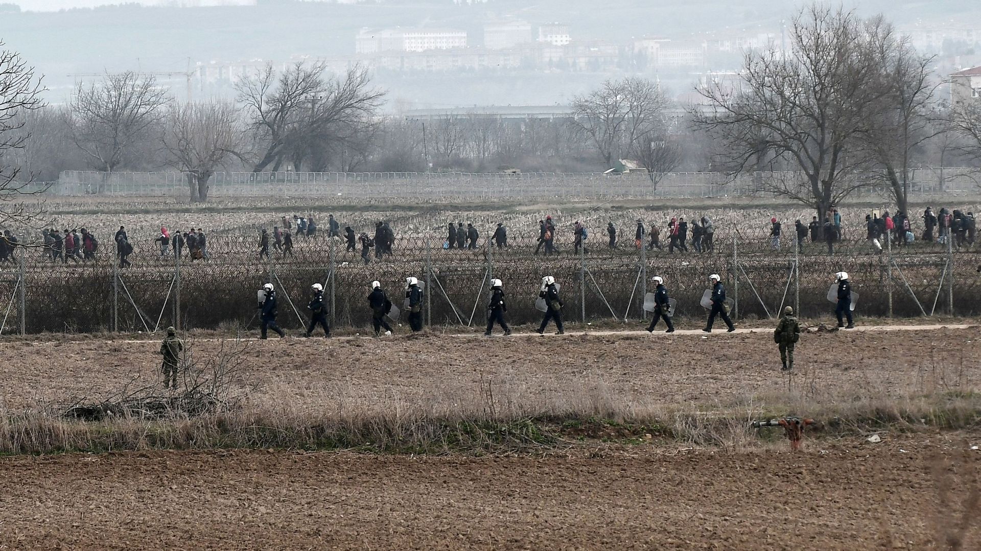 Asile et migration: La Turquie déploie des renforts pour empêcher la Grèce de repousser les migrants 