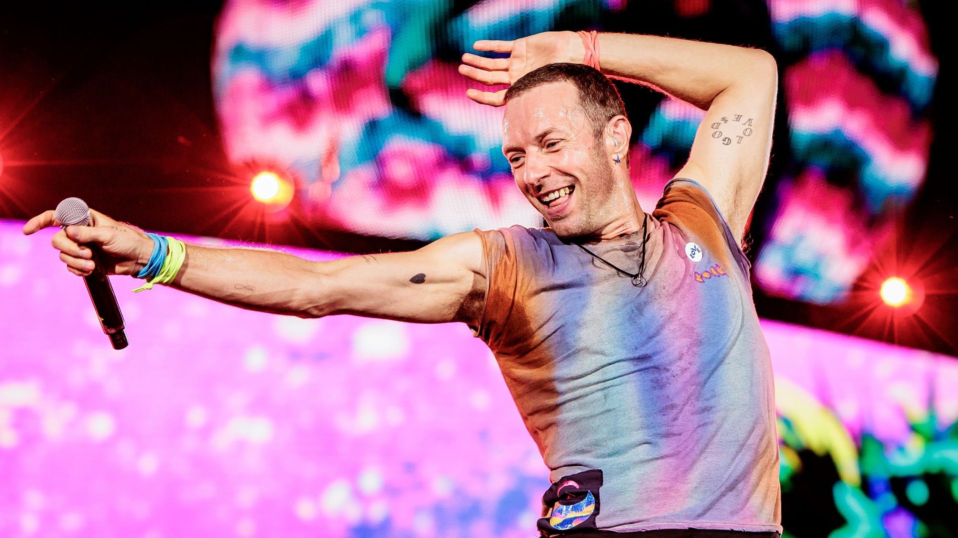 Coldplay, à contre-courant, propose des places à 20 euros pour son