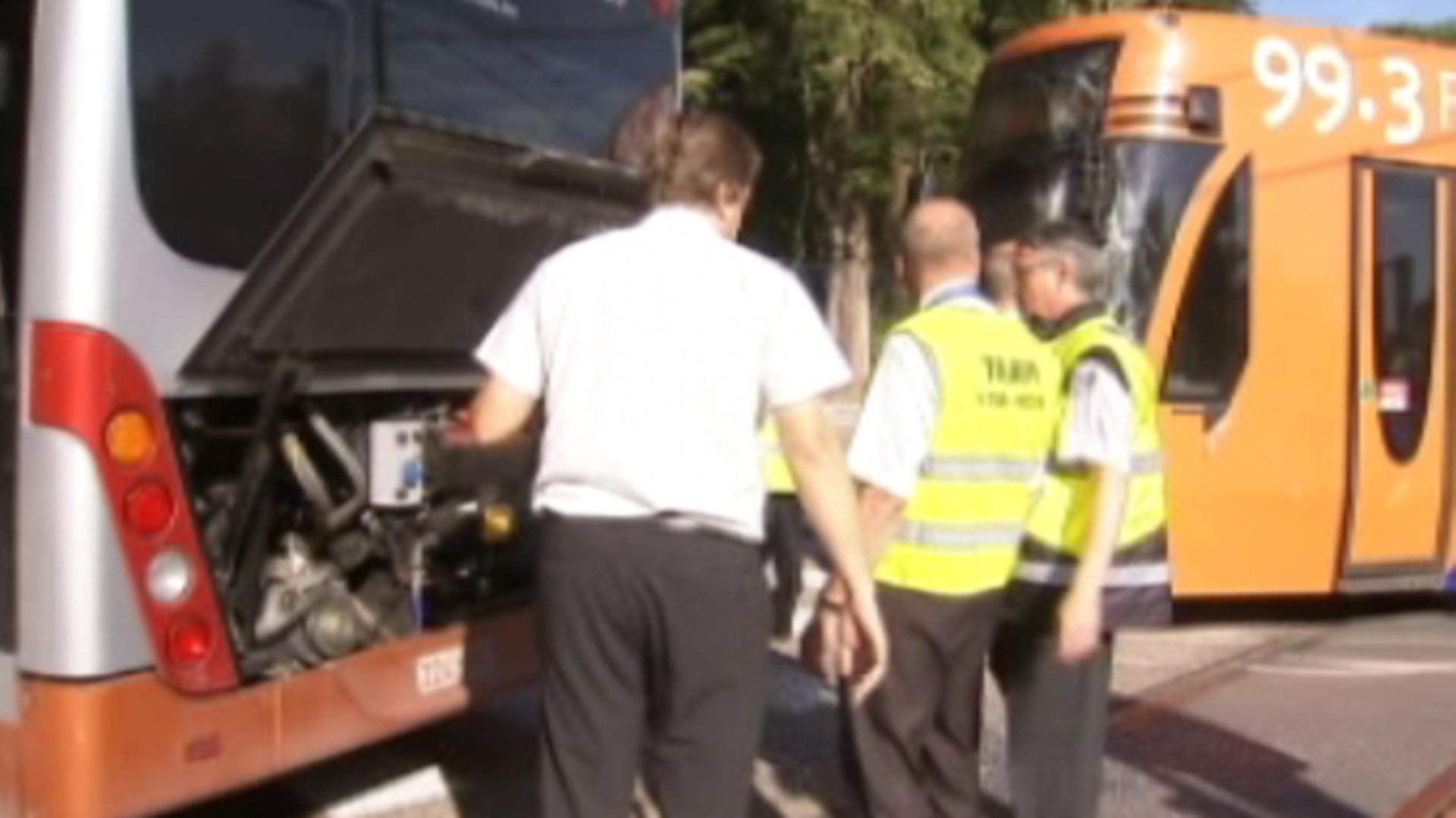 Bruxelles: Accident Impliquant Un Bus Et Un Tram - RTBF Actus