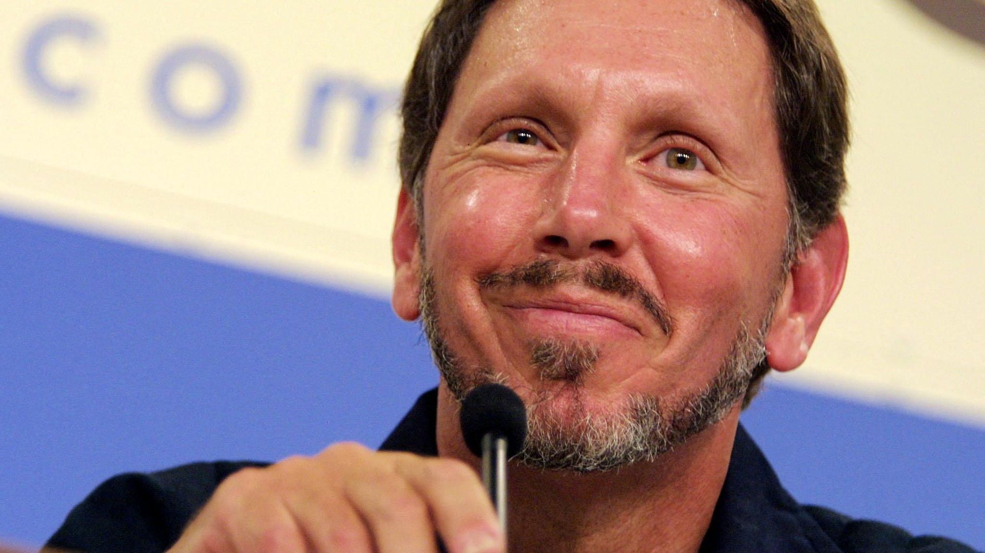Elon Musk bientôt détrôné ? Qui est Larry Ellison, le patron d’Oracle, qui pourrait devenir l’homme le plus riche du monde ?
