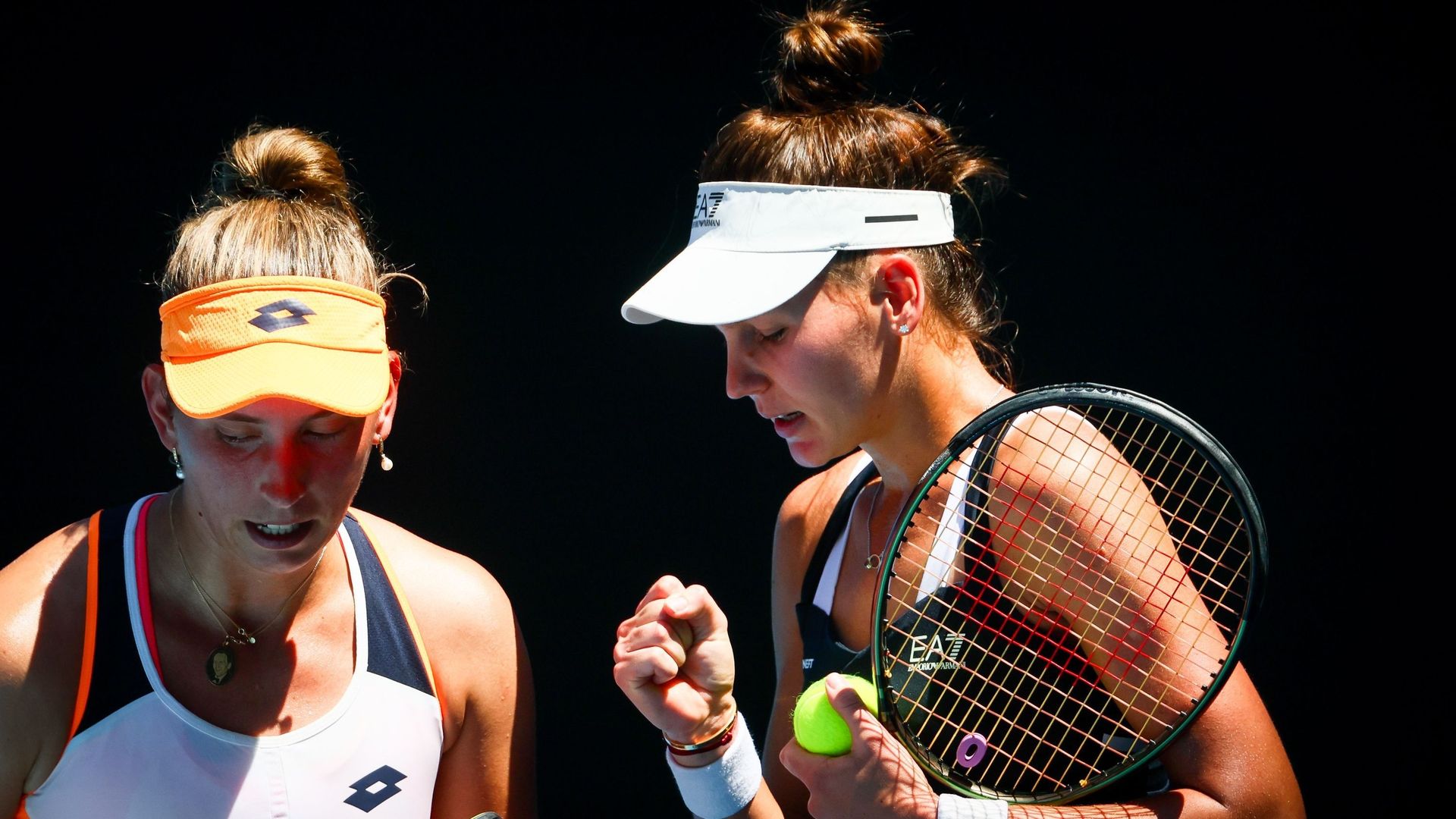 Elise Mertens et Veronika Kudermetova sont en demi-finale du double à Doha.