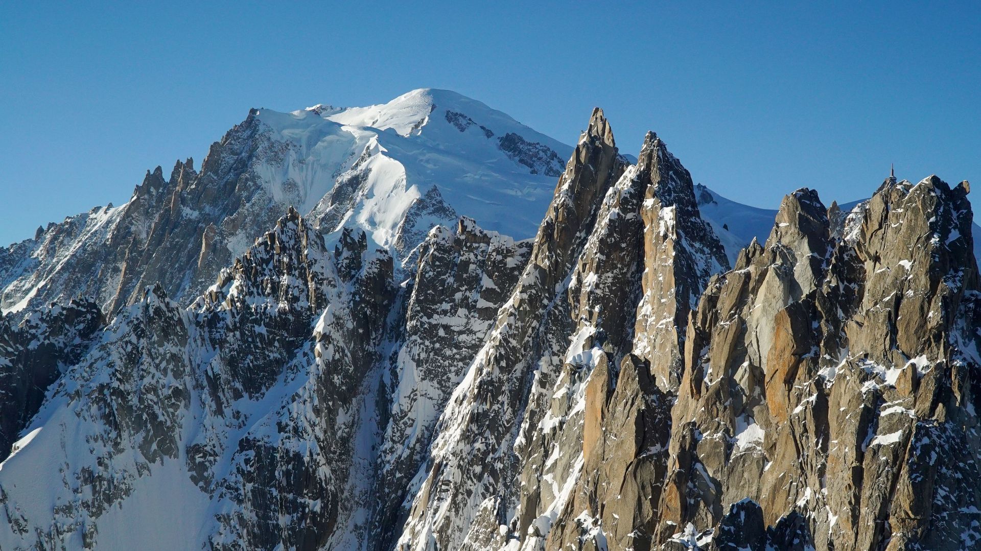 Le Mont Blanc - La plus haute montagne des Alpes