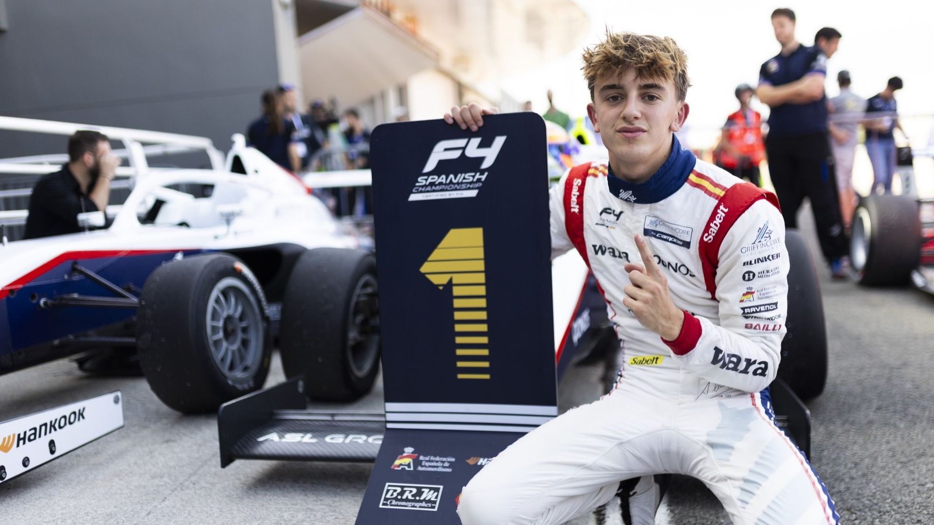 Les Belges survolent la F4 espagnole : Thomas Strauven titré à trois courses de la fin de saison, Ean Eyckmans sacré chez les rookies