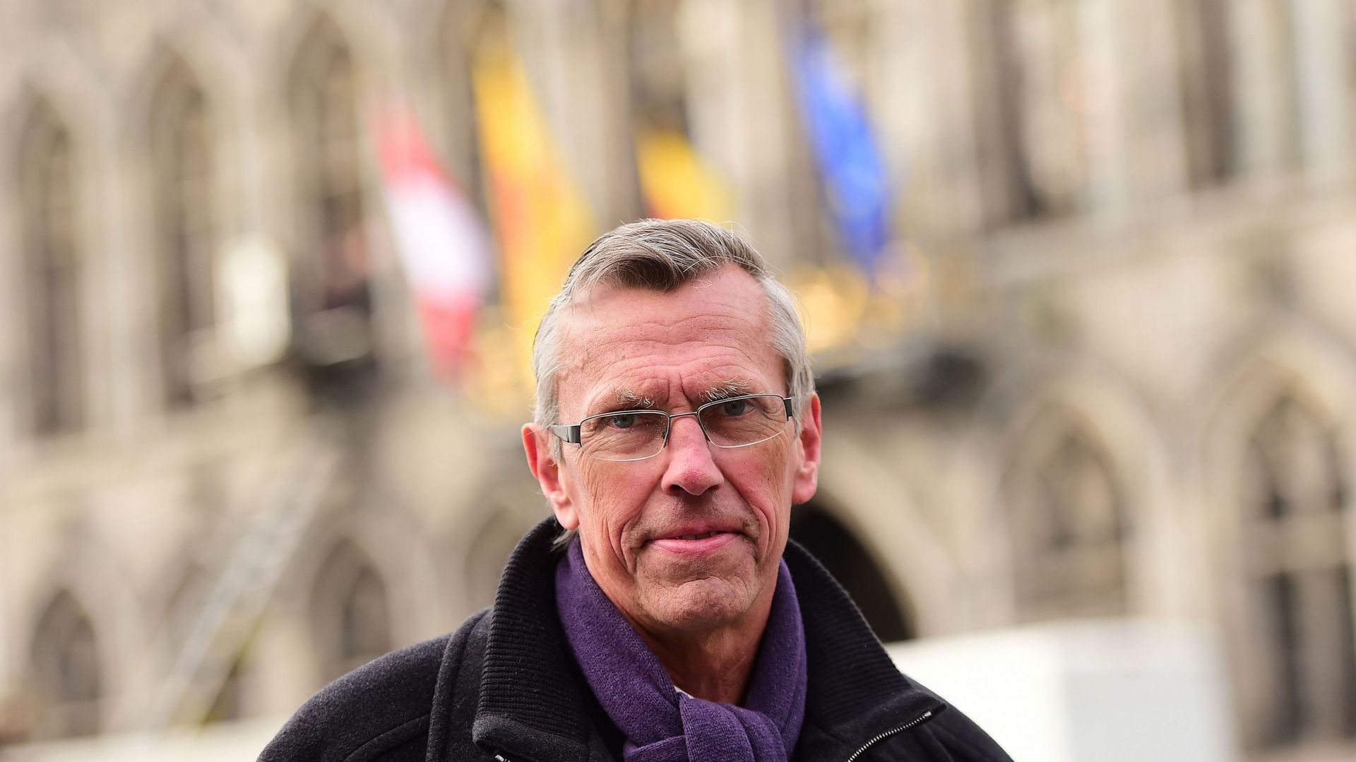 Le Commissaire de Mons 2015, Yves Vasseur