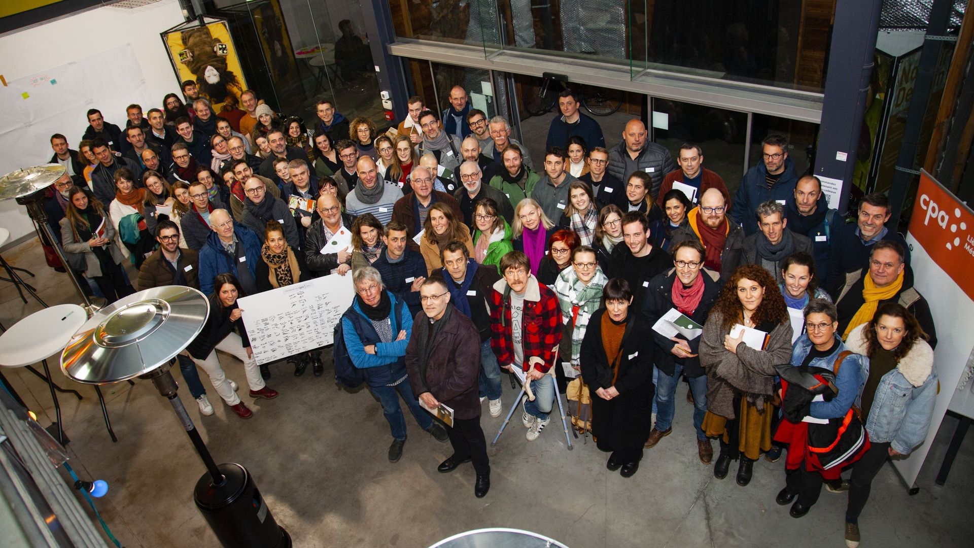 Photo de groupe à l'occasion du lancement du Conseil de Politique Alilentaire de Liège Métropole ce 8 décembre