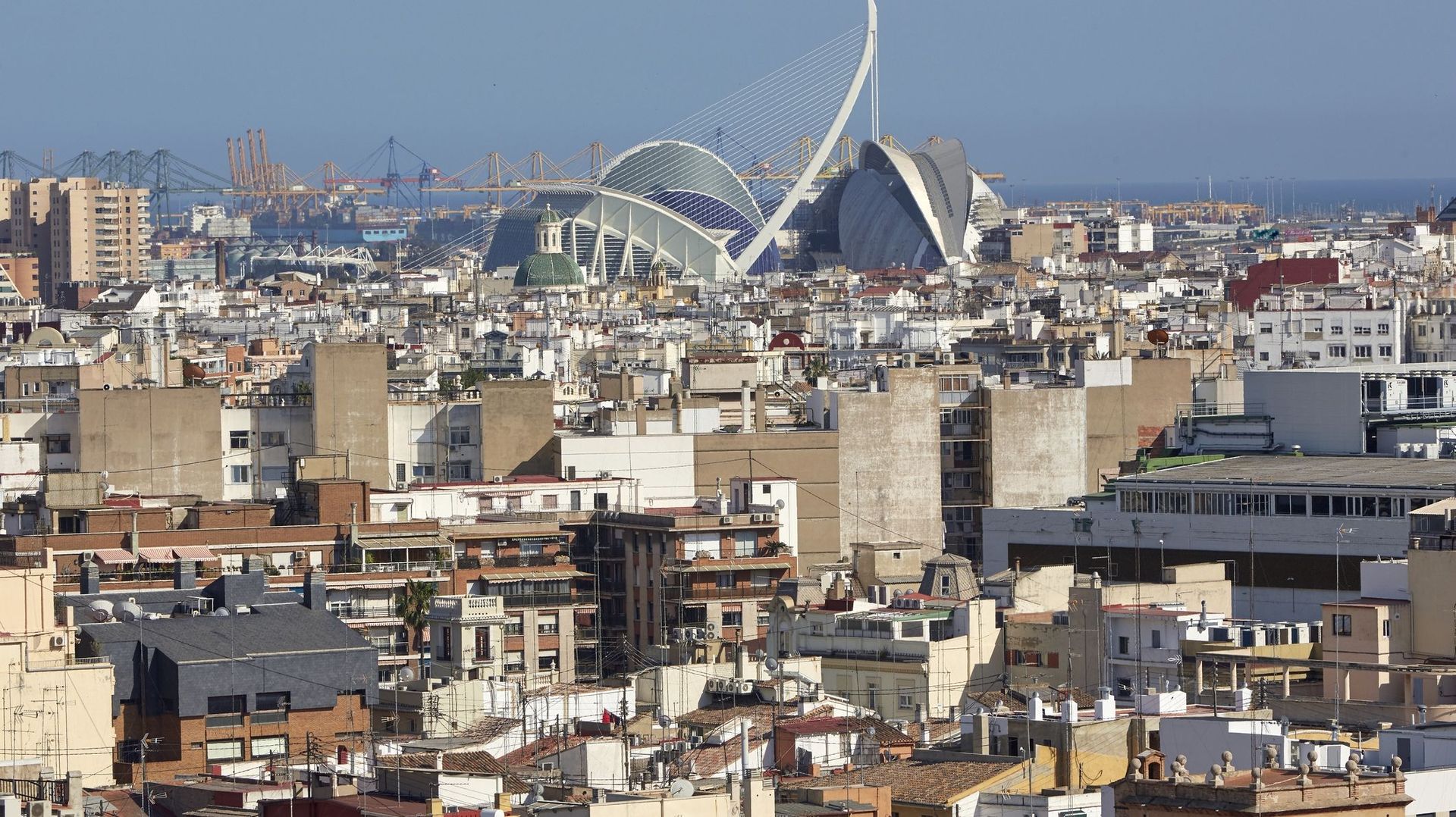 Espagne : la région de Valence en alerte rouge pour de fortes pluies