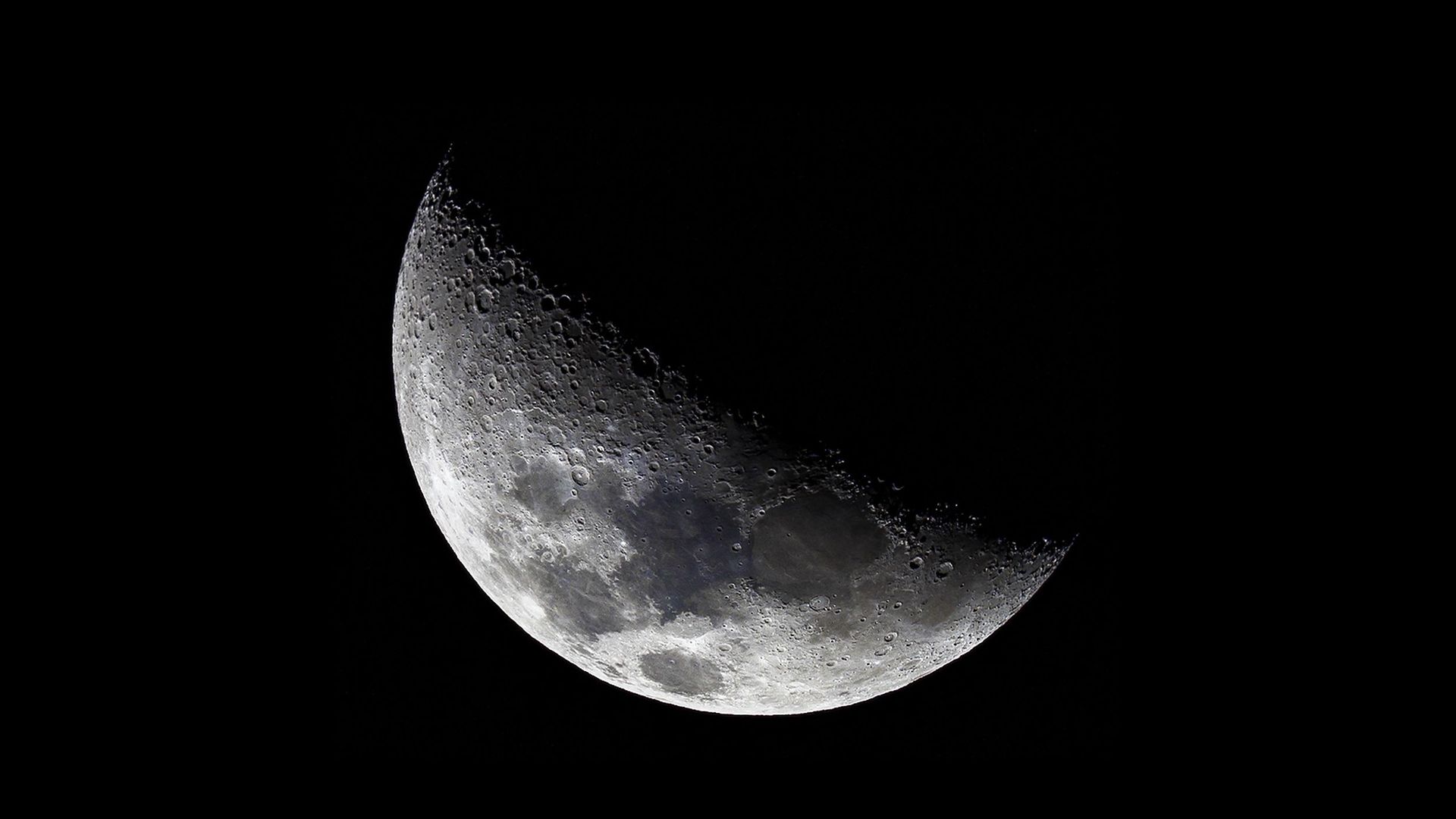 l-inde-annule-au-dernier-moment-le-lancement-d-une-sonde-sur-la-lune