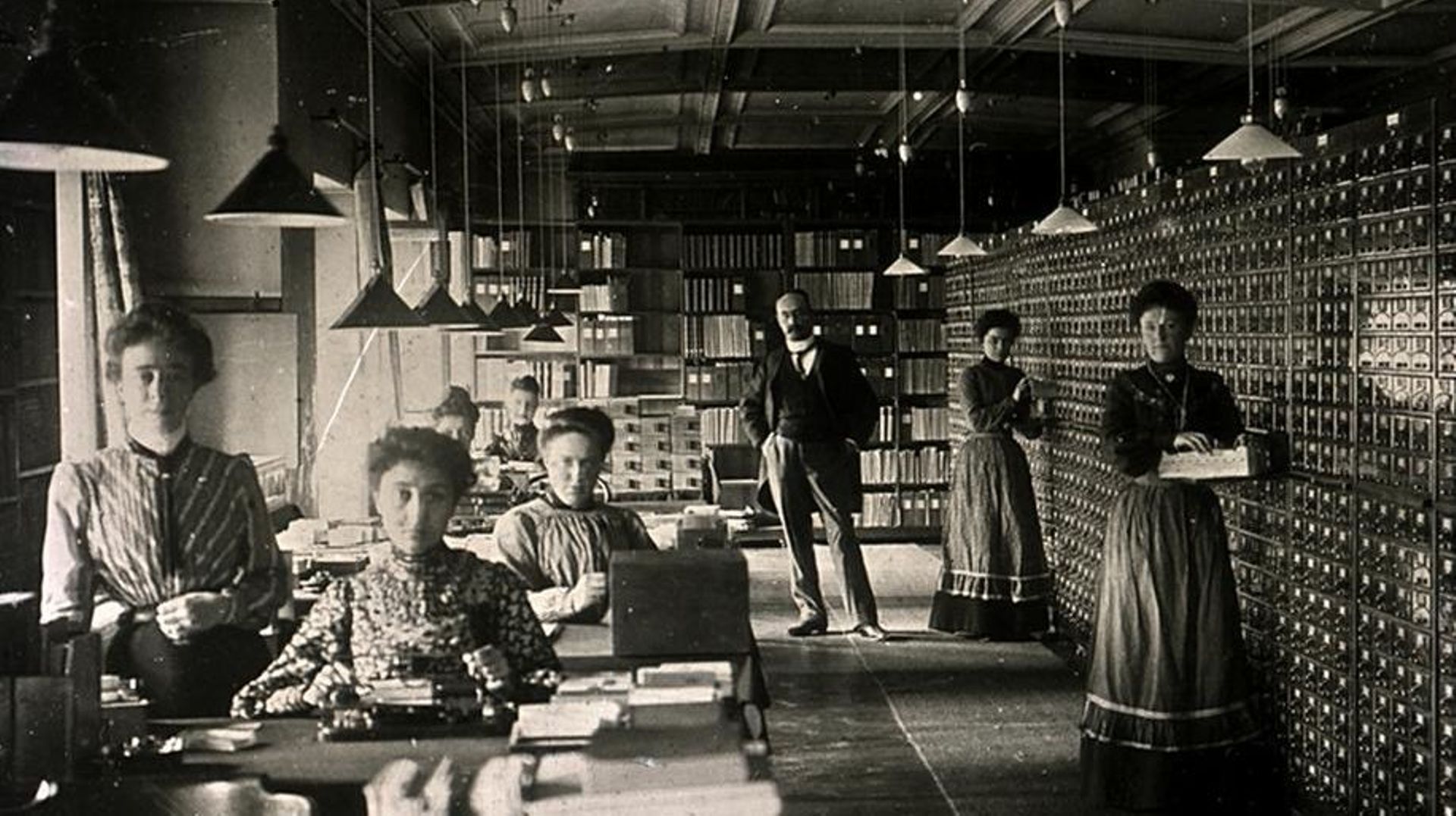 L’Office national de bibliographie vers 1900...