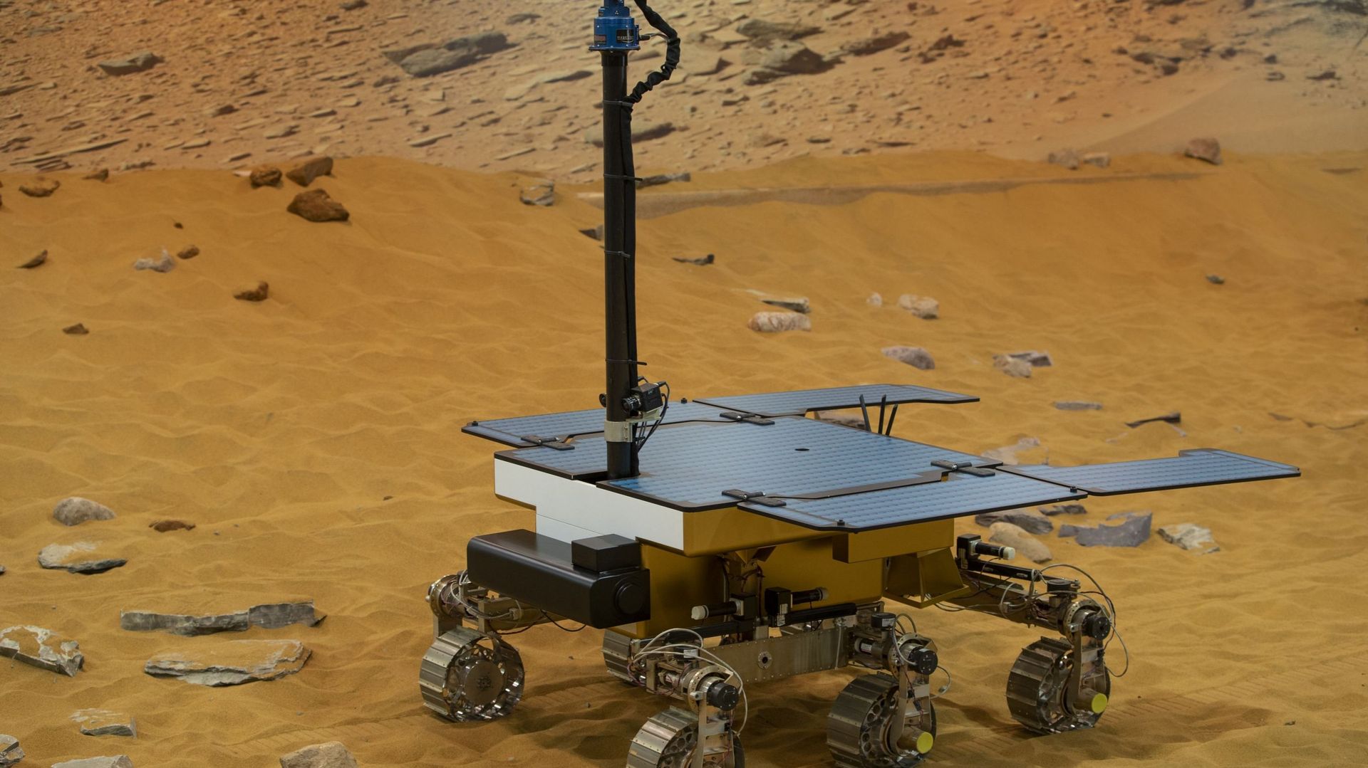 Le prototype du rover d’ExoMars, Rosalind Franklin, destiné à explorer la surface de Mars.