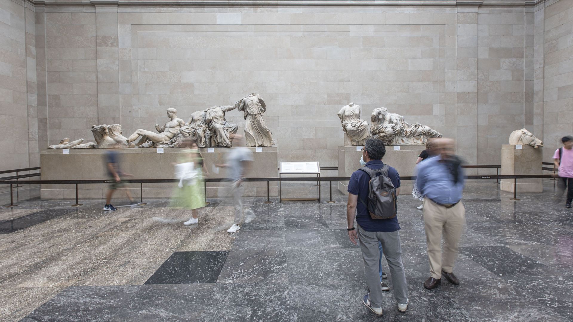 Athènes dénonce l'"indifférence provocatrice" du British Museum après un dîner devant les frises du Parthénon