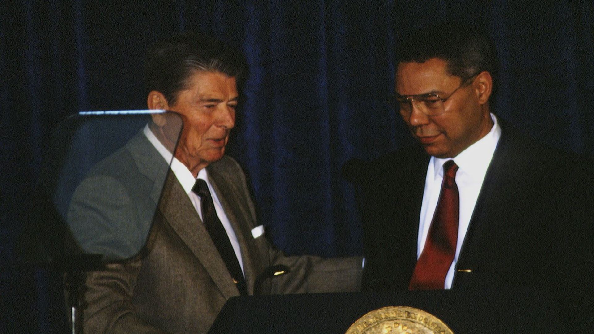 REAGAN PRESENTS C. POWELL WITH THE MEDAL OF FREEDOM