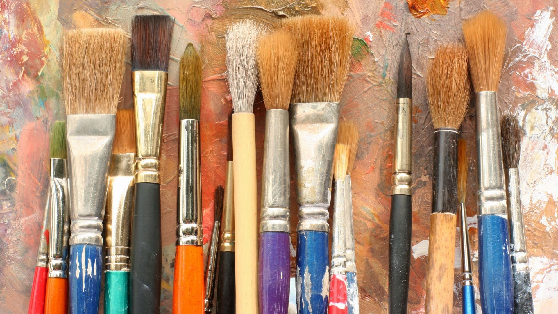 Кисть художника. Древние кисти. Краски с кисточкой. Покажи фото кисти. Покажи фото кисти.