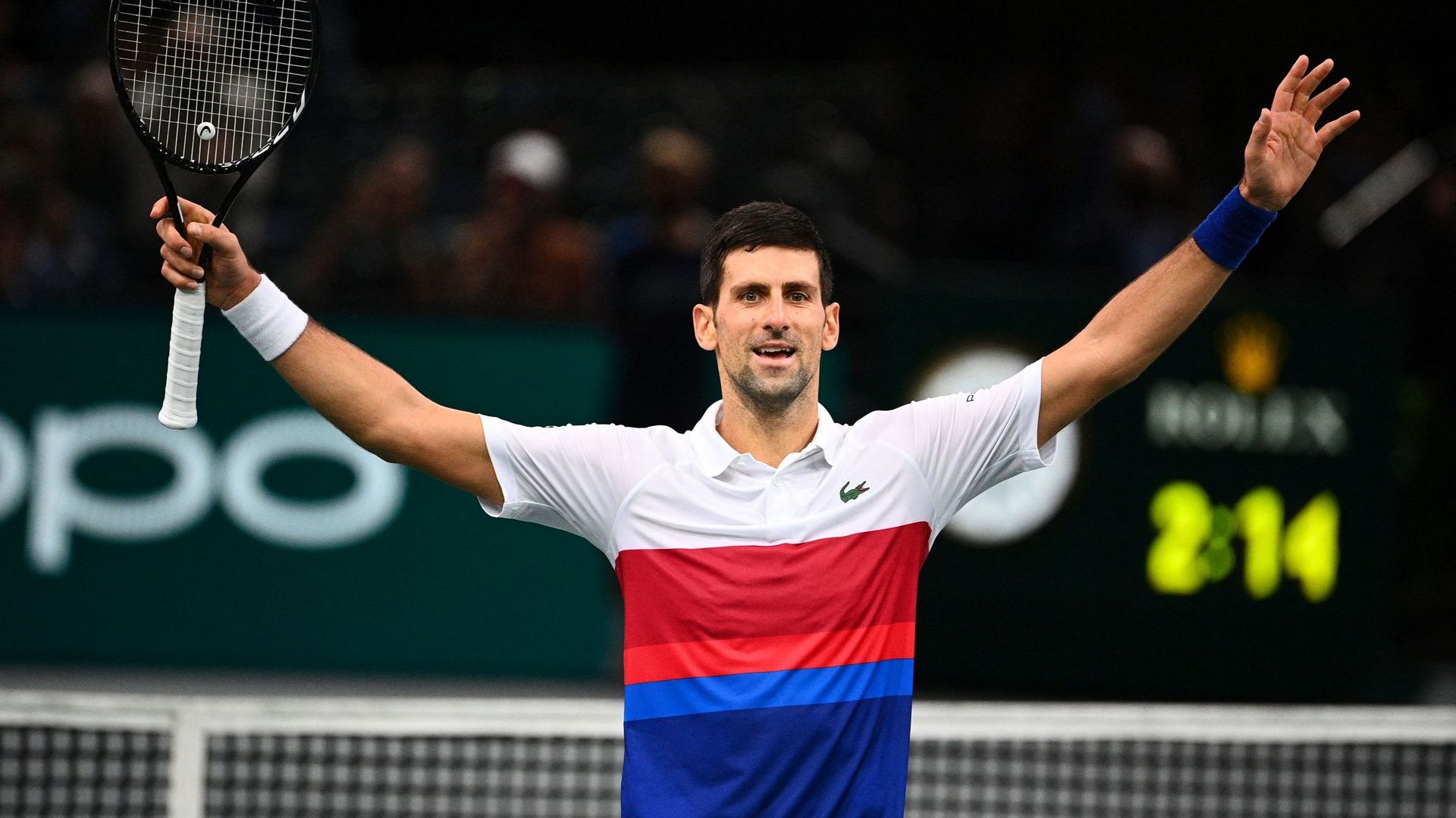 Djokovic, assuré de terminer l'année en N.1, marque l'histoire