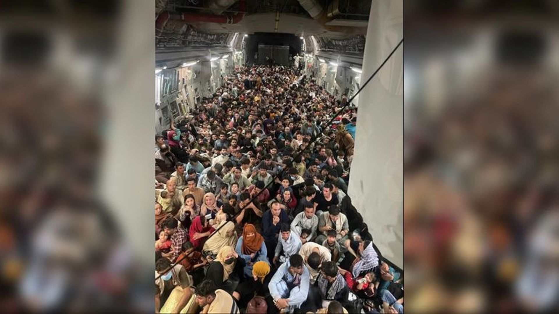 L’équipage a pris la décision de partir" : 647 Afghans ont été évacués en urgence de Kaboul.