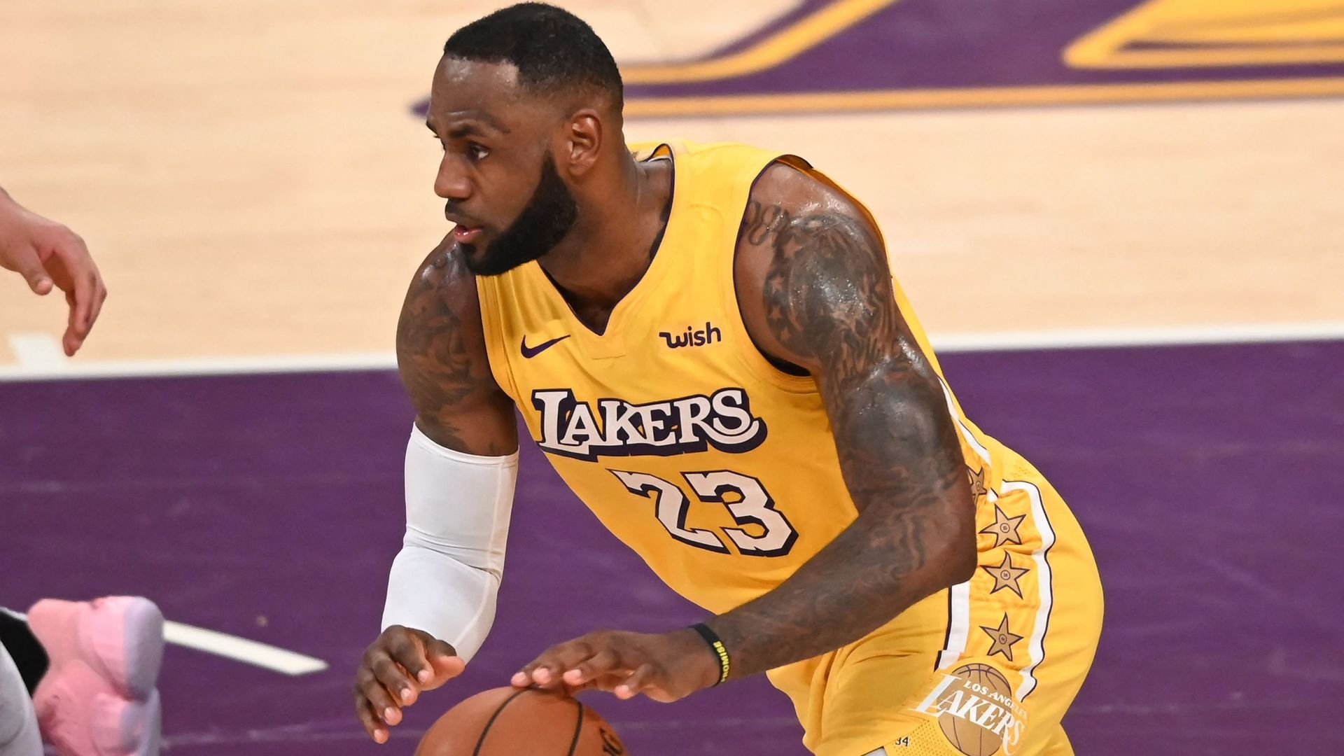 LeBron James et les Lakers filent en finale de Conference.
