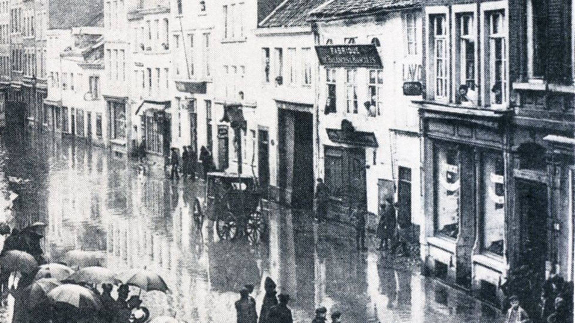 Inondation à Verviers en février 1906 (rue du Marteau)