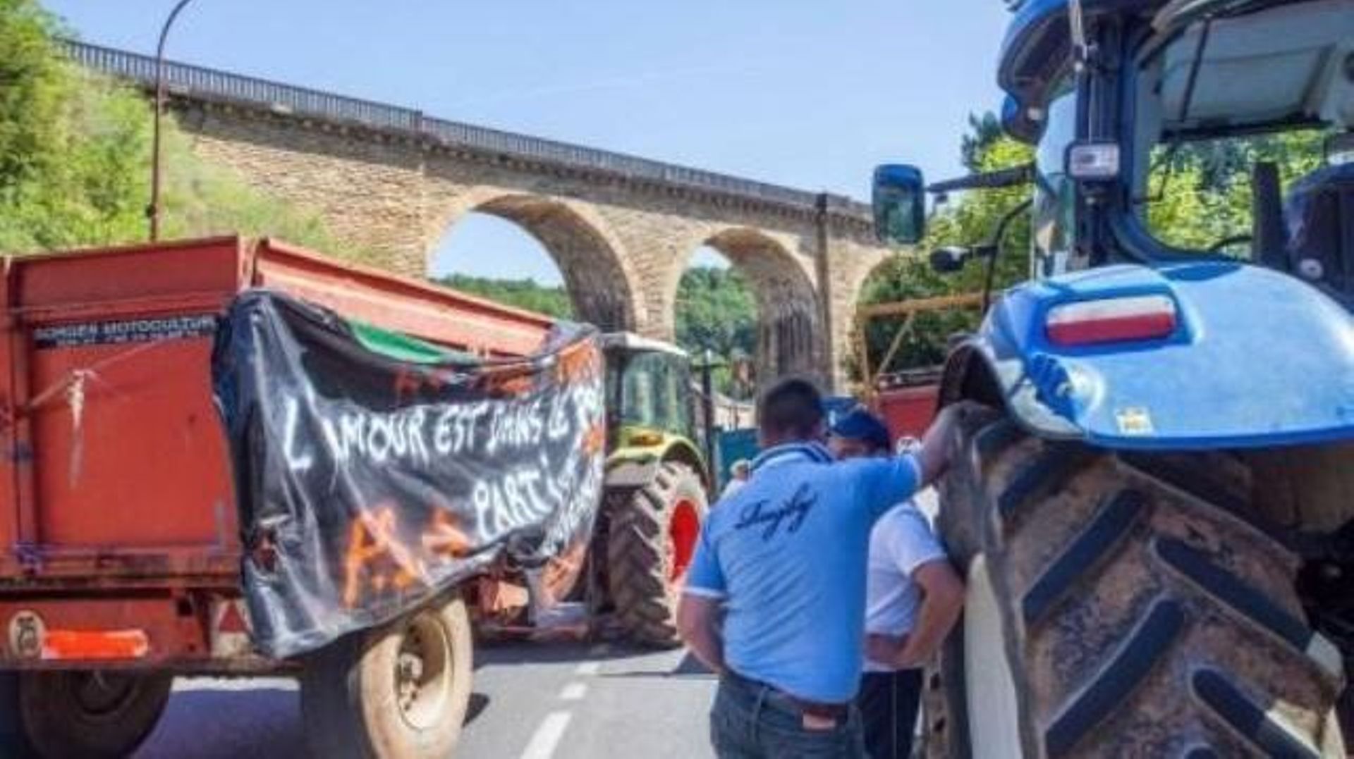 Manifestation citoyenne dimanche avant l'arrivée de 1.000 tracteurs à Bruxelles lundi