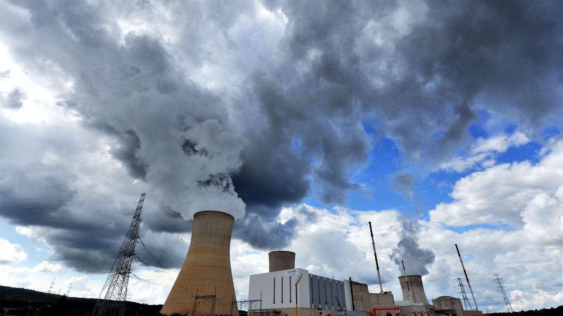 Fermeture Temporaire Des Centrales Nucléaires? Les Pays-Bas Appellent ...