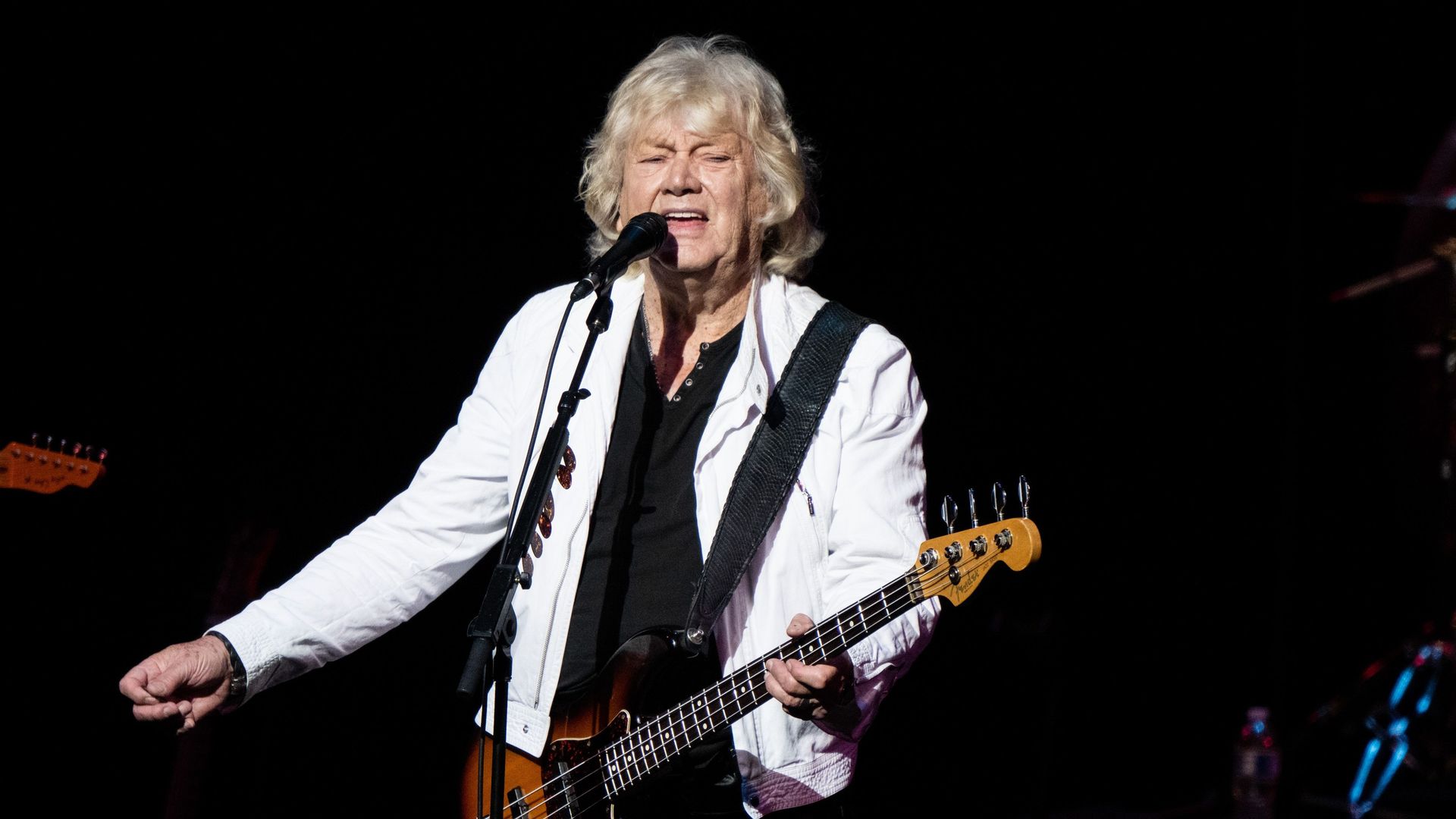 Adieu à John Lodge : le chanteur et bassiste des Moody Blues s’éteint en famille à 82 ans