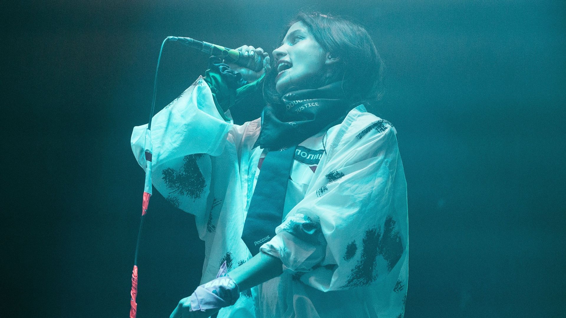 Nadya Tolokonnikova des Pussy Riot se produit au Saturn Birmingham le 11 juillet 2019 à Birmingham, Alabama.