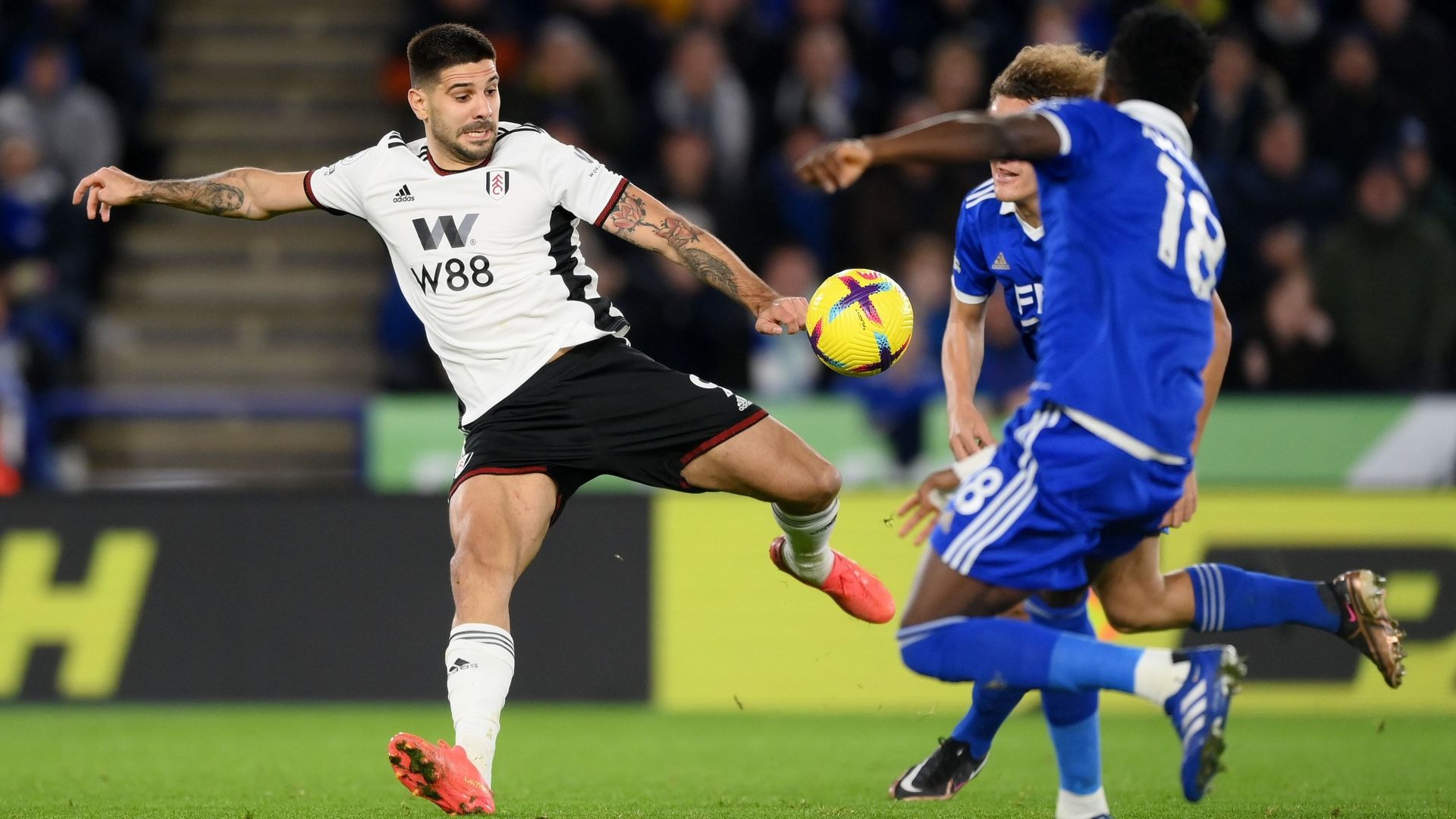 Premier League : Aleksandar Mitrovic contre Leicester
