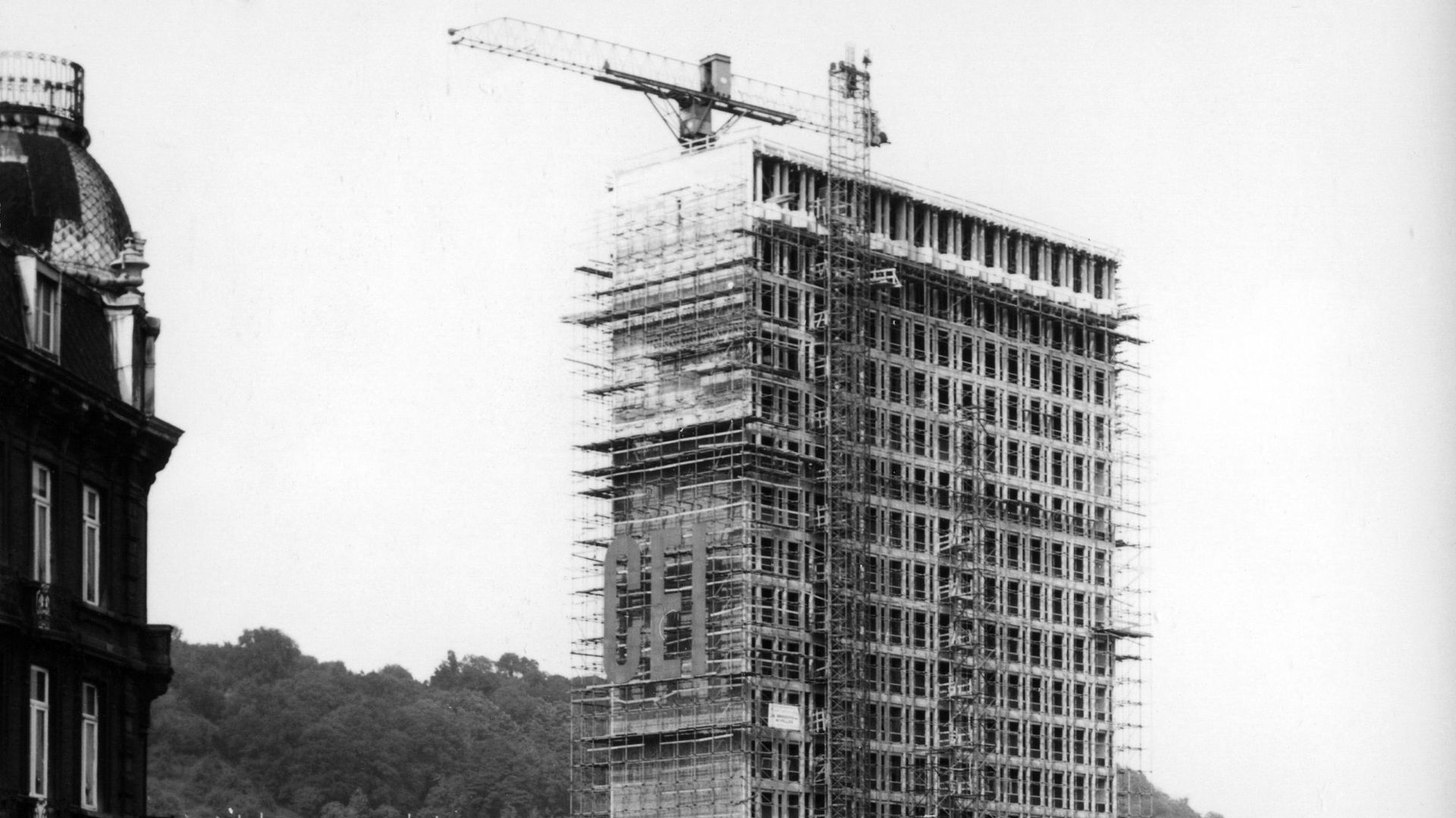 Construction de la cité administrative en 1966.