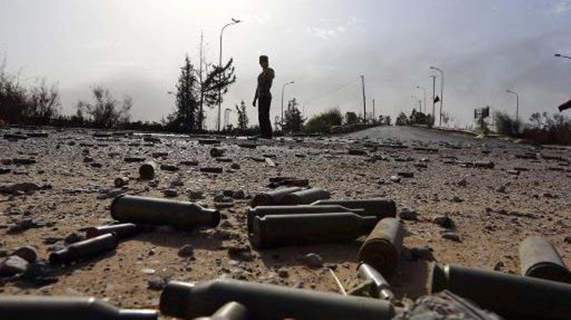 Raids sur Tripoli: les islamistes accusent l'Egypte et les émirats 