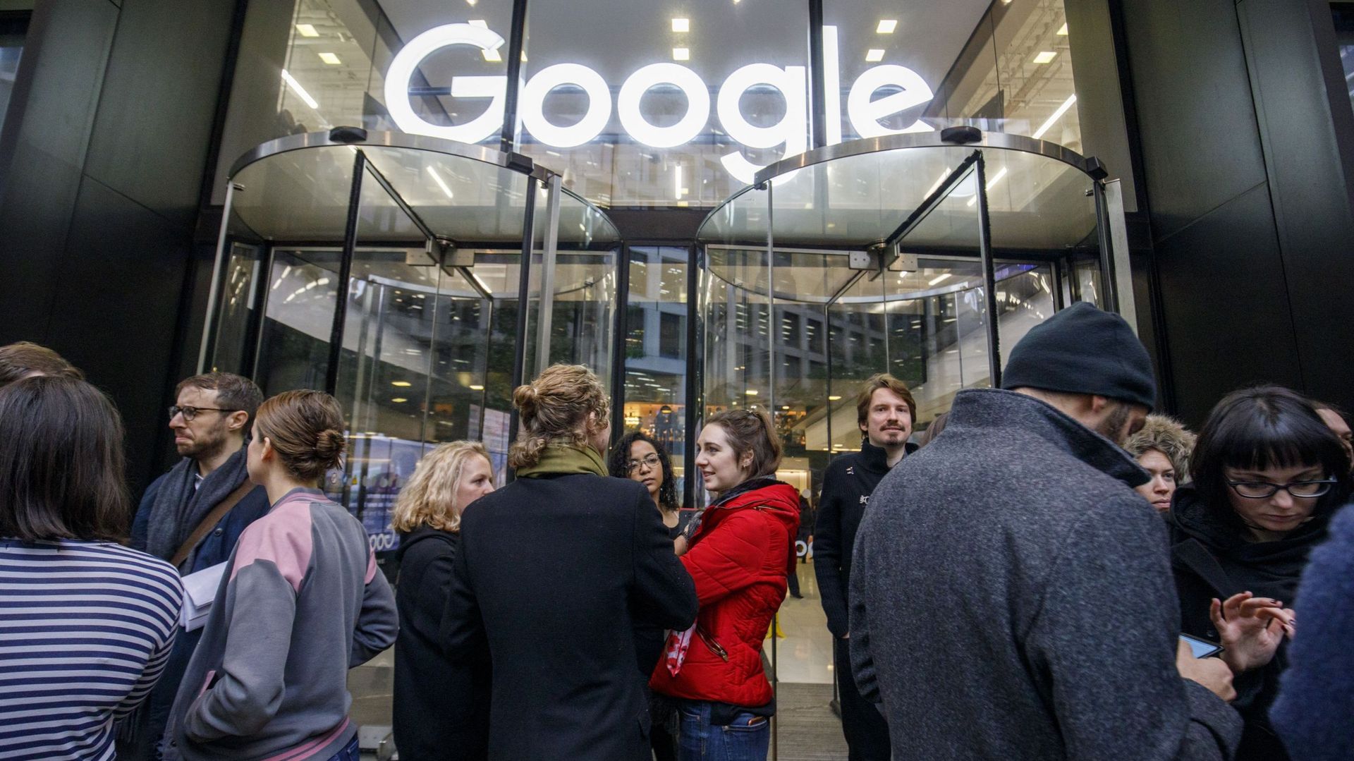 Dans la ville de Rennes, Google s'est faite éjecter par un moteur de recherche français libre Qwant.