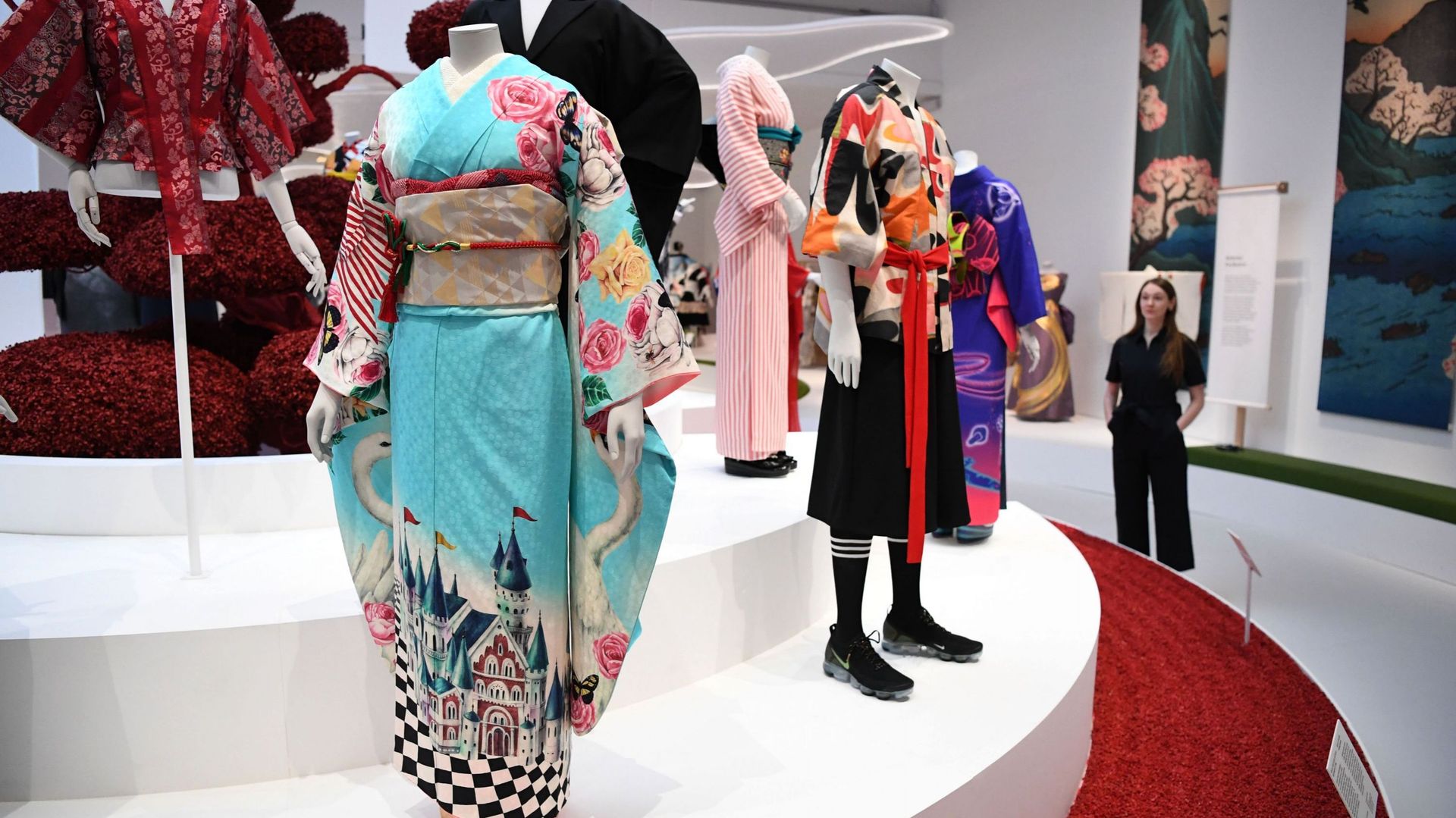 Des samouraïs aux Jedi, mille déclinaisons de kimono s'exposent à Londres