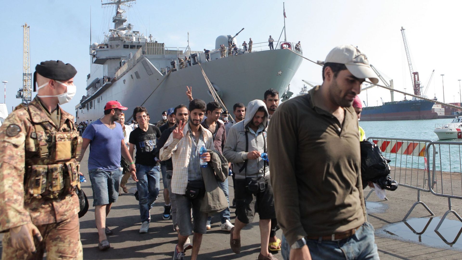 Espagne: près de 270 migrants secourus dans le détroit de Gibraltar ...
