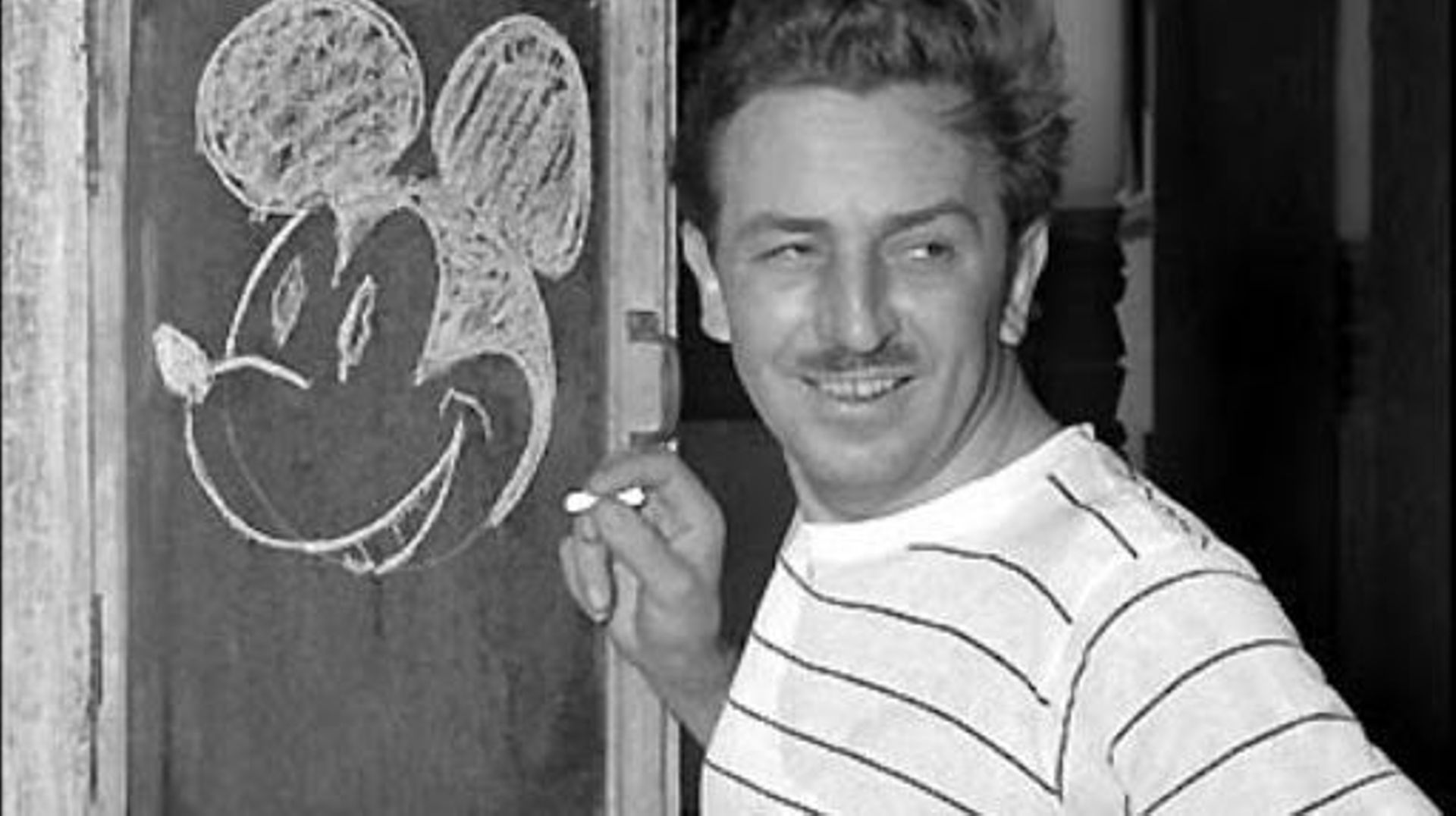 Walt Disney et son personnage favori, Mickey Mouse