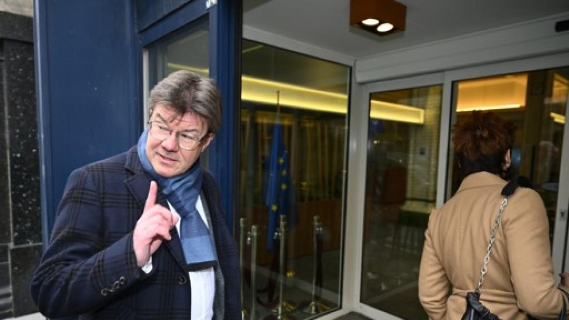 "Il sera impossible d’entamer l’année 2026 avec un budget à part entière", prévient S. Gatz
