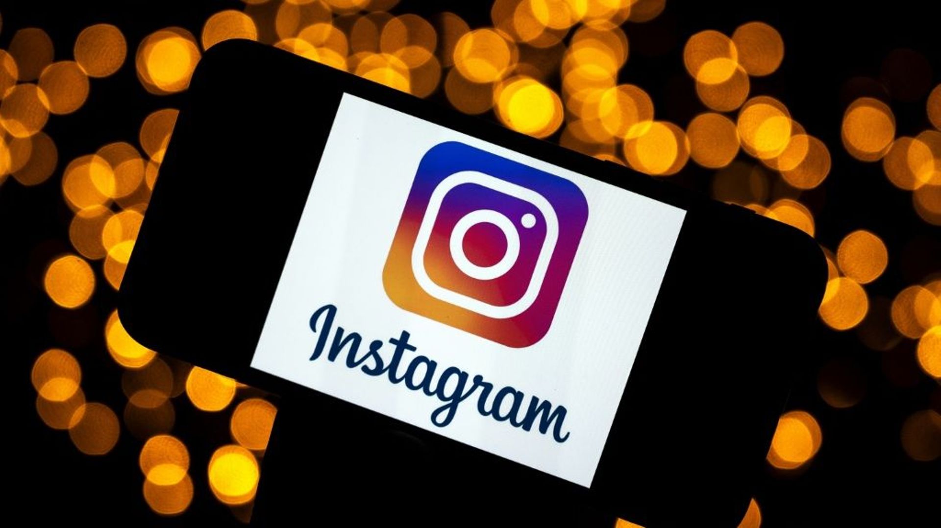 Instagram (Facebook) permet depuis mercredi à ses utilisateurs de filtrer les messages reçus sur la plateforme pour les expurger des expressions injurieuses, un nouveau pas pour le réseau social qui veut donner des gages dans la lutte contre le harcèlemen